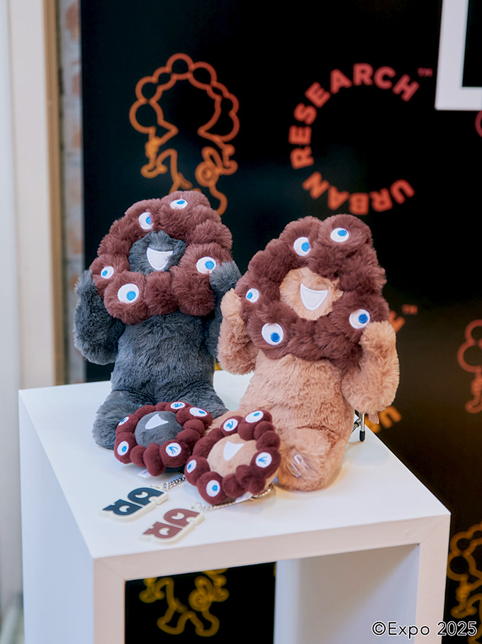 EXPO 2025 LIMITED EDITION by C™ollaboration URBAN RESEARCH