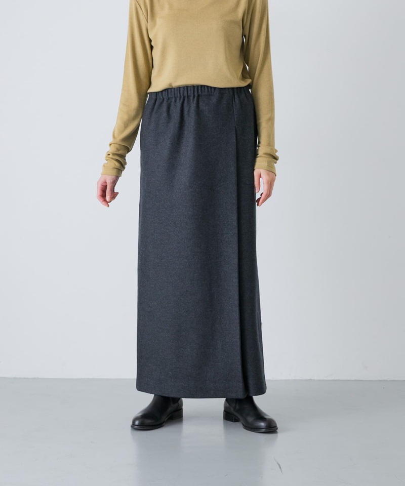 上品カジュアルが叶うイージースカート