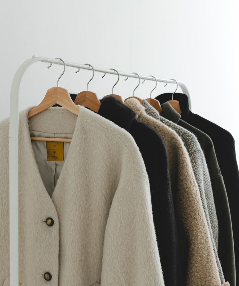 通勤も休日もこれ1枚。オンオフ兼用の「万能アウター」がプライスダウン