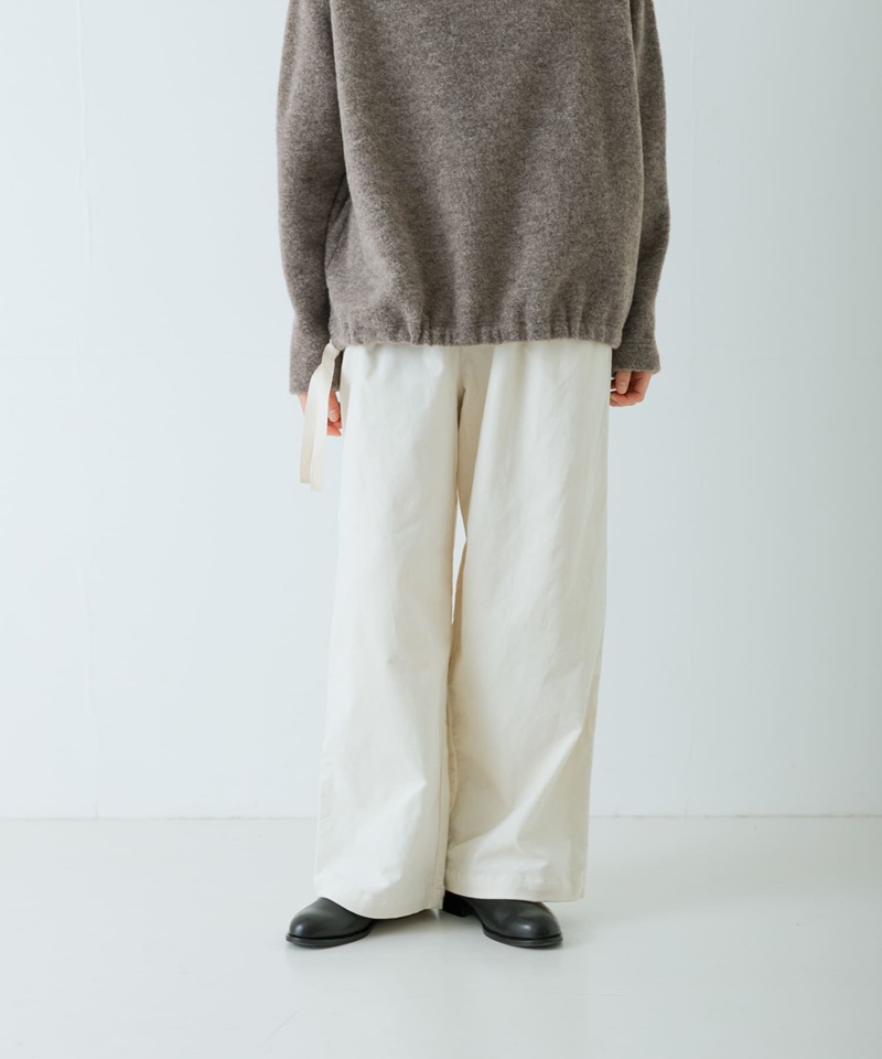 あたたかな素材感がシーズンムードを高める一品