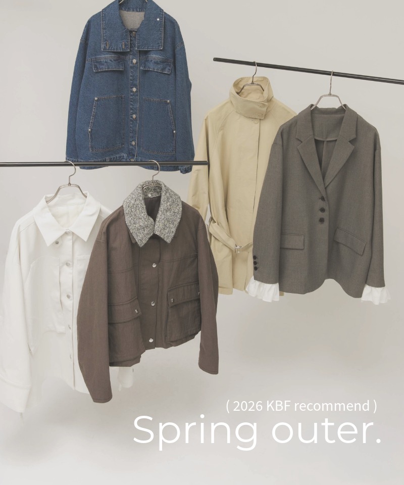 新作アウターが勢ぞろい！この春絶対にチェックすべきは「ミドル丈」