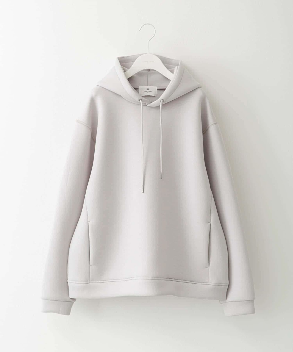 程よい厚みで着心地よいダンボールニットのプルオーバーパーカー