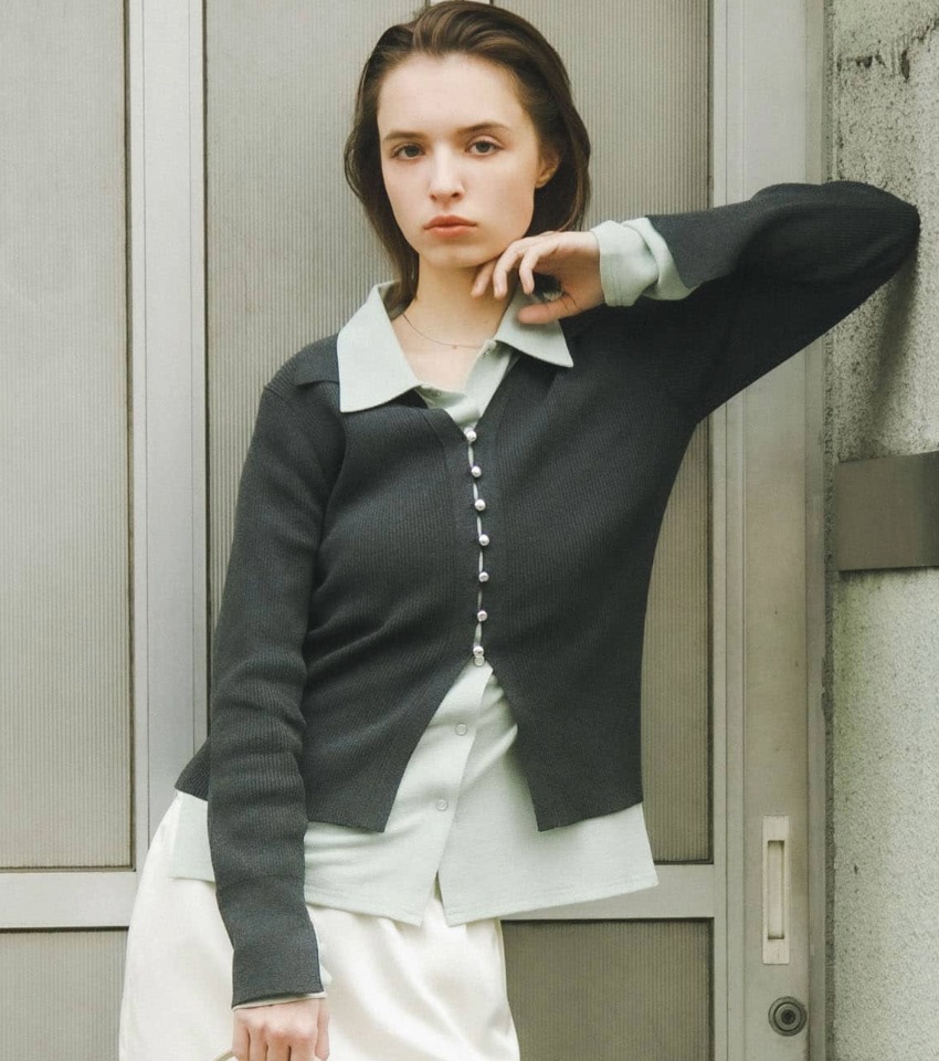 テクニックいらず。一枚で「着映える」春トップス