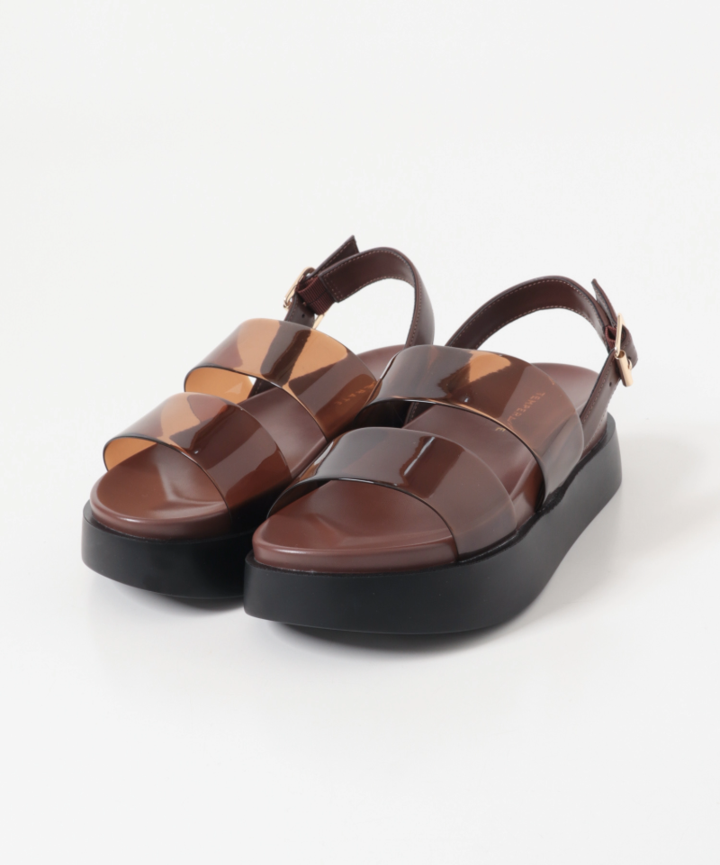 【New in】涼しげな透け感が特徴のフラットサンダル