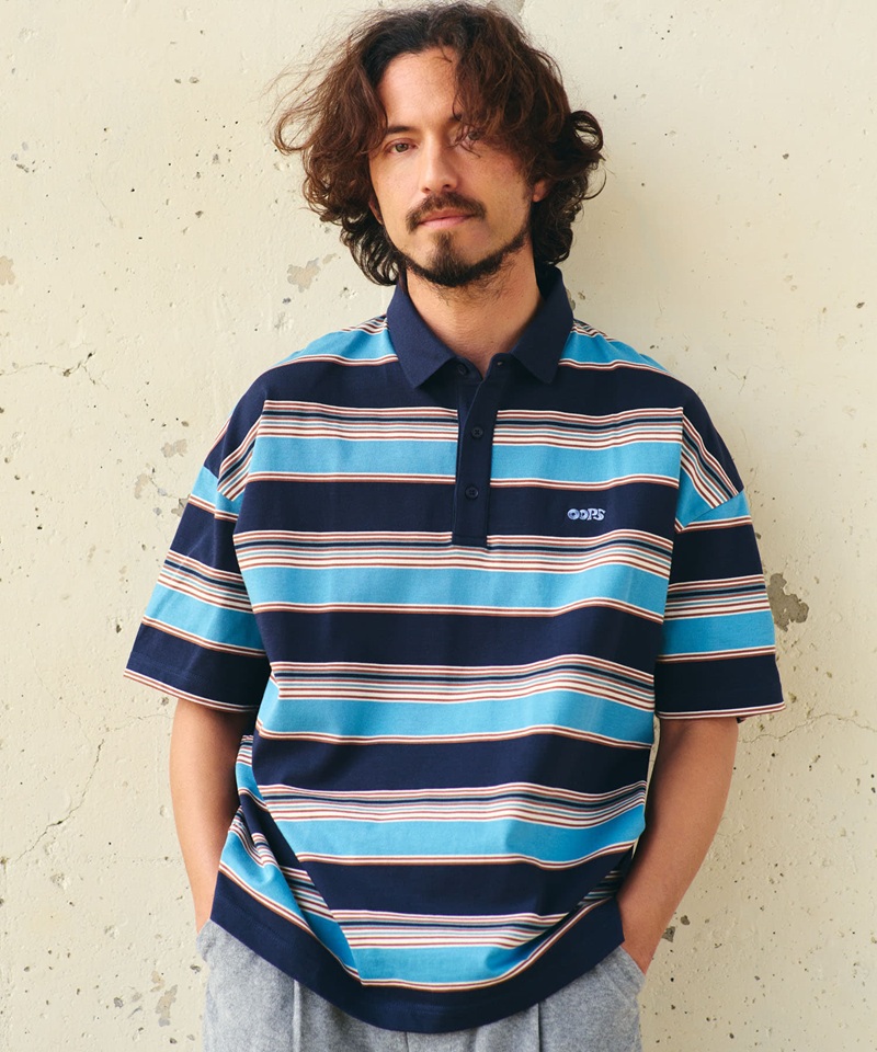 接触冷感で涼しく着られる洗練されたボーダーポロシャツ
