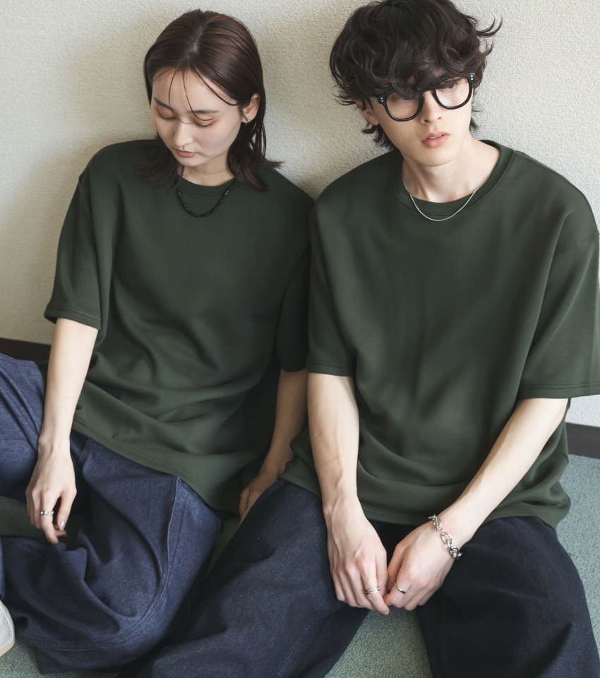 サイズレスに楽しむ、ユニセックスアイテムをピックアップ