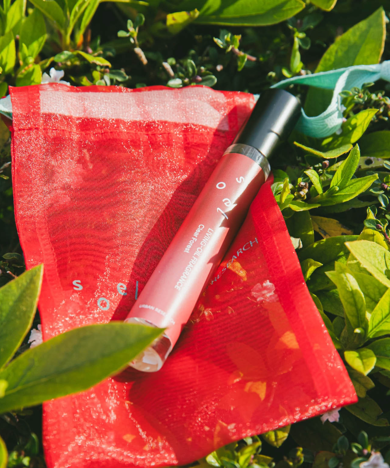 汗ばむ夏の香水はどう選ぶ？ SUMMER FRAGRANCE特集
