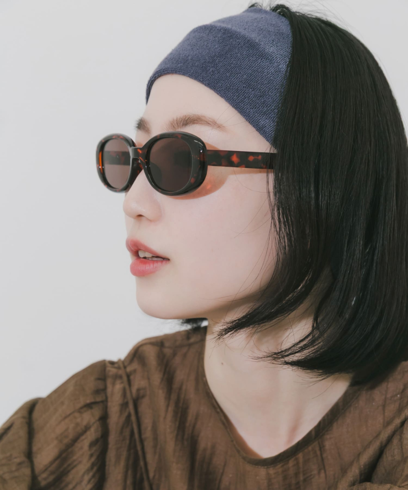 着こなしのアクセントに。春夏ムードを纏う最旬サングラス