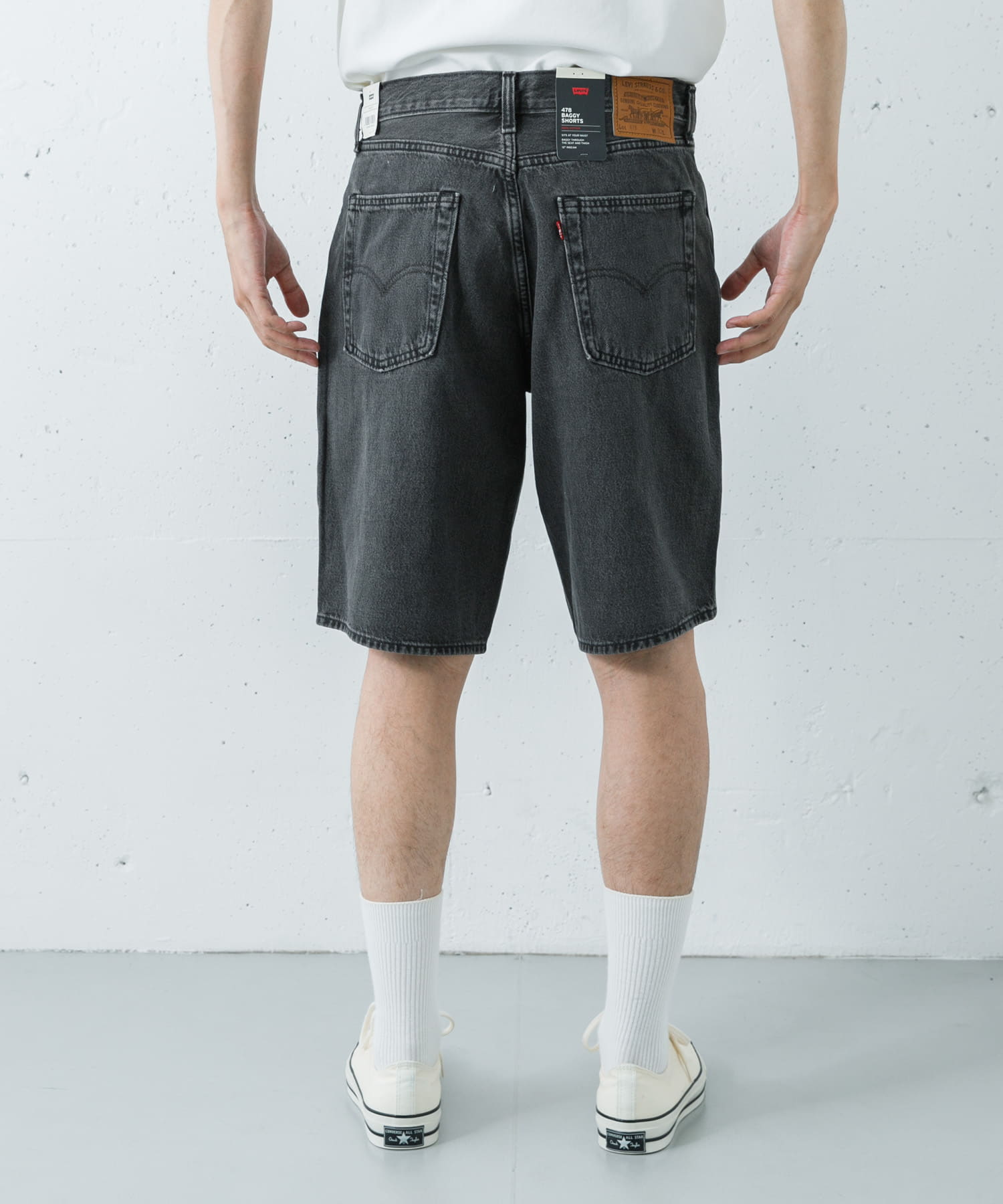 身長：185cm サイズ：32