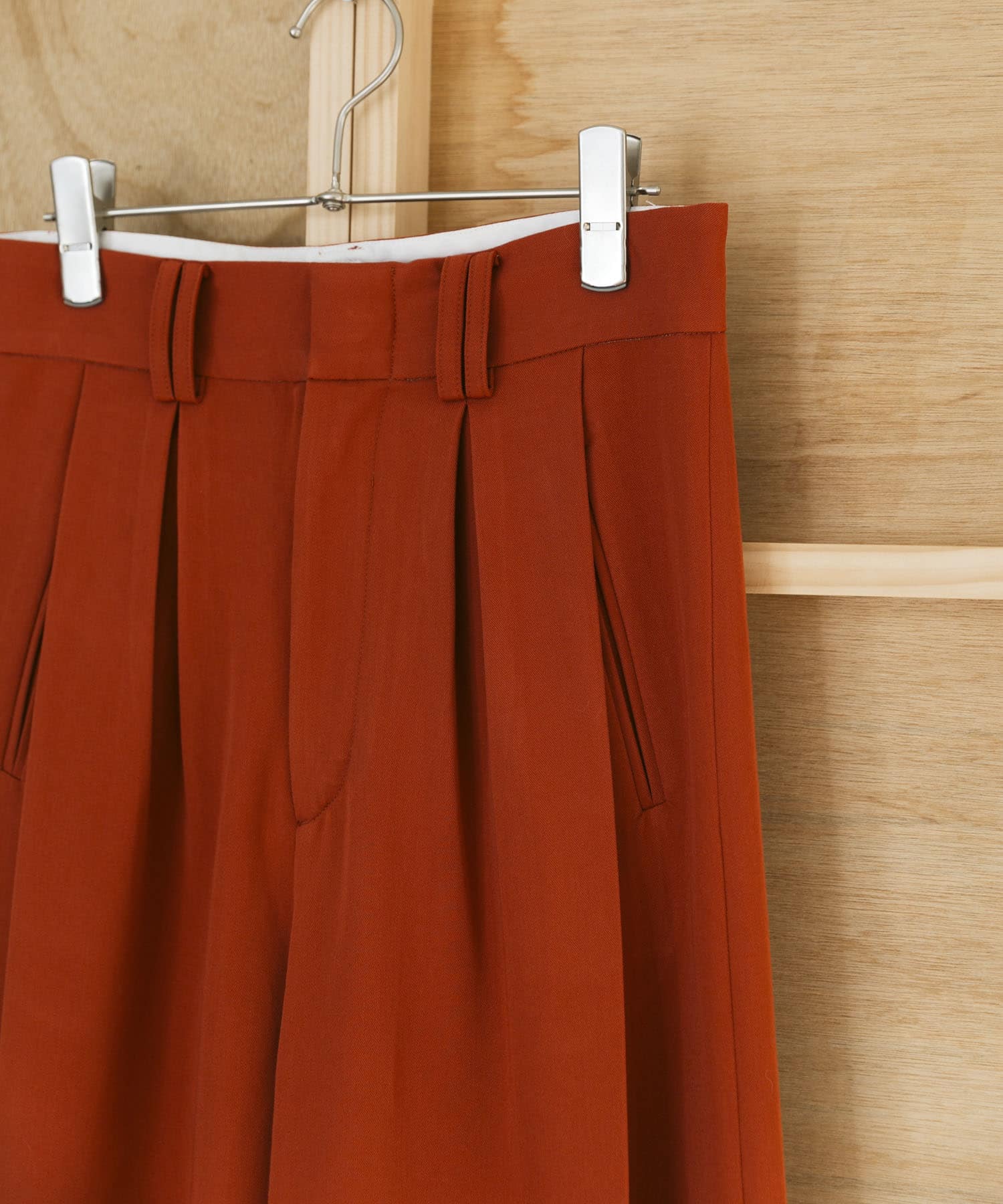 Couleur Meler なかじ　サイドタックスラックス ORANGE M
