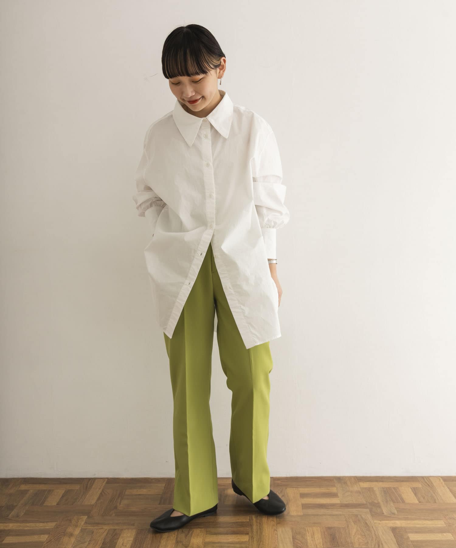 GREEN