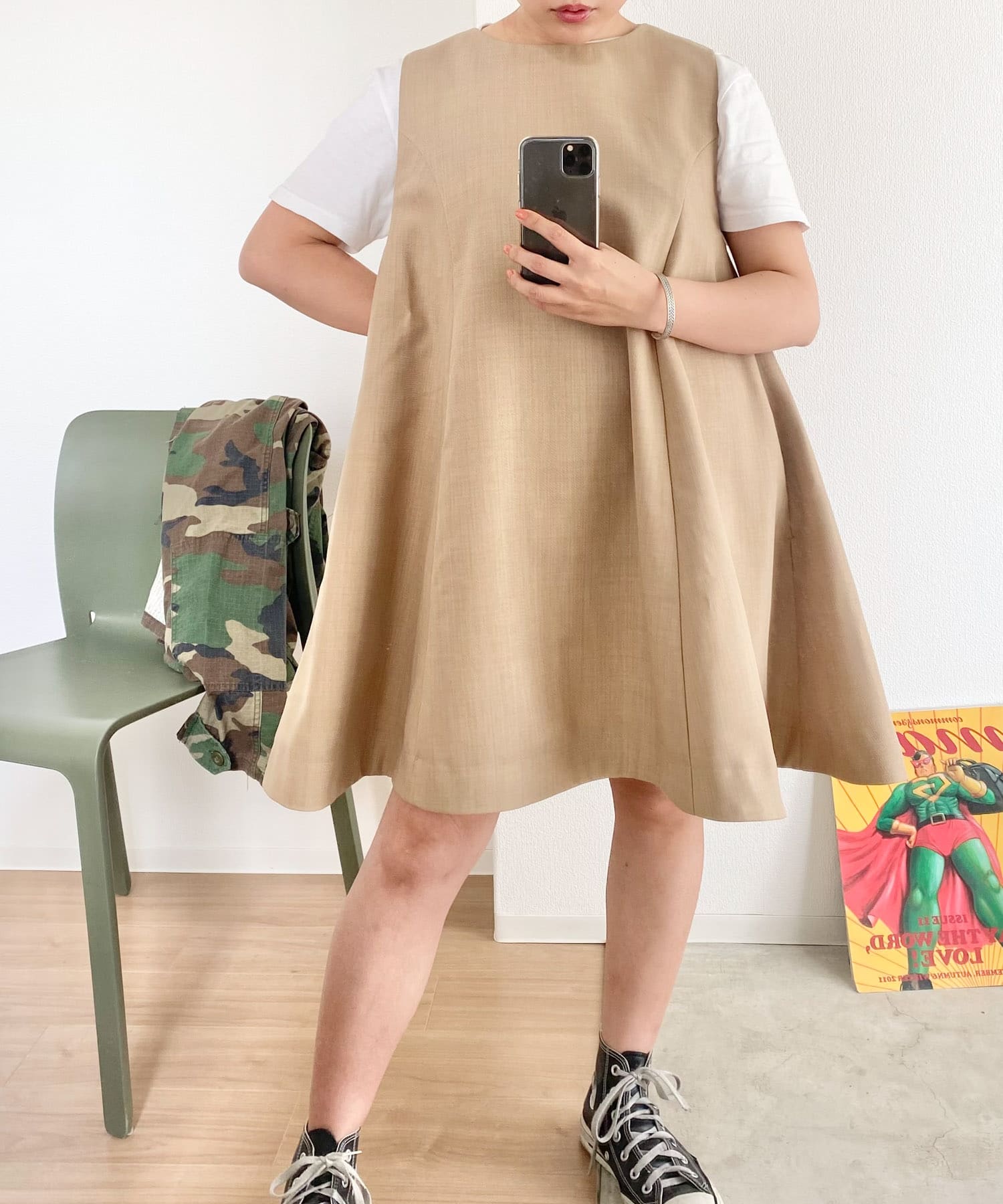 BEIGE