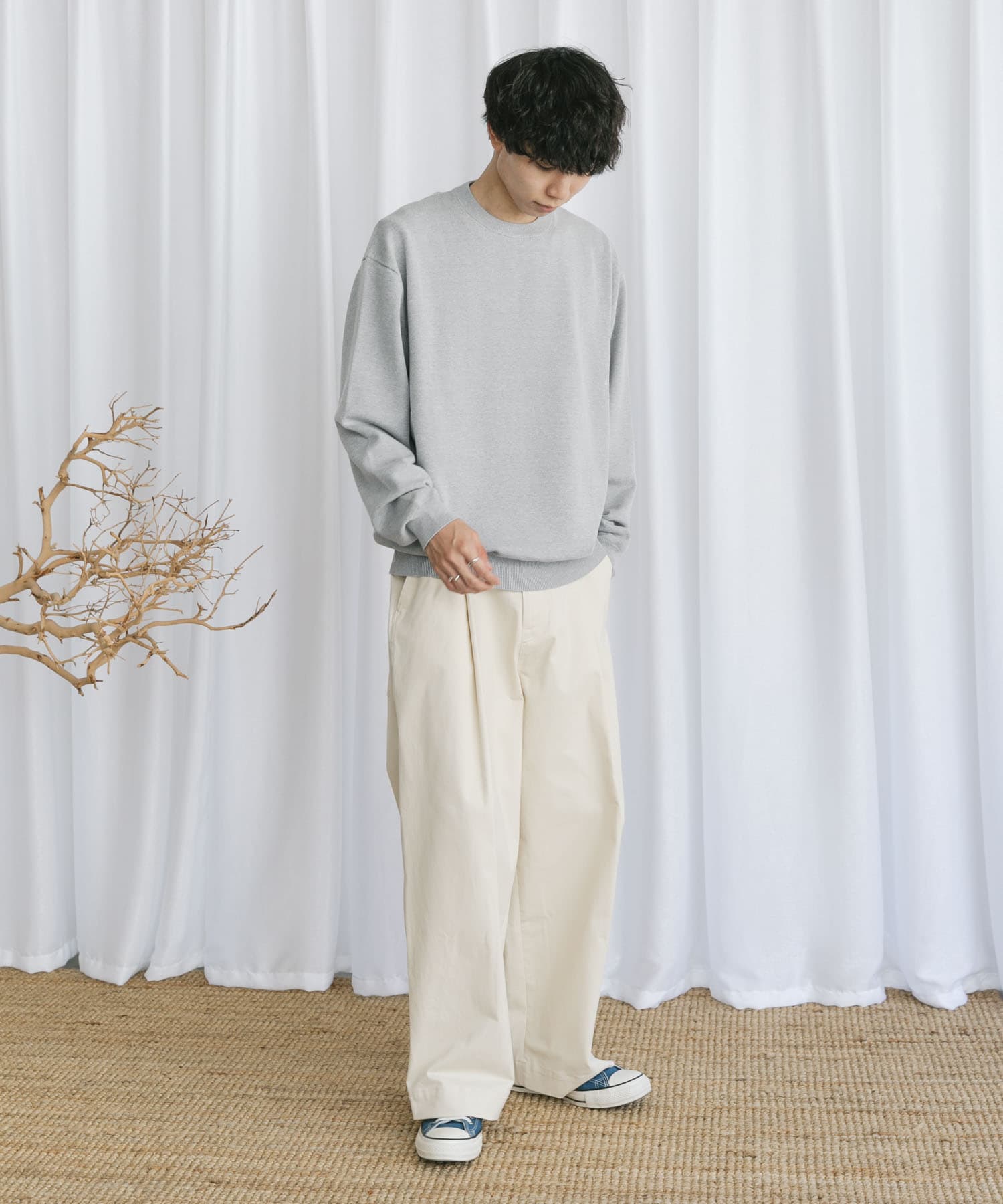 H.GRAY