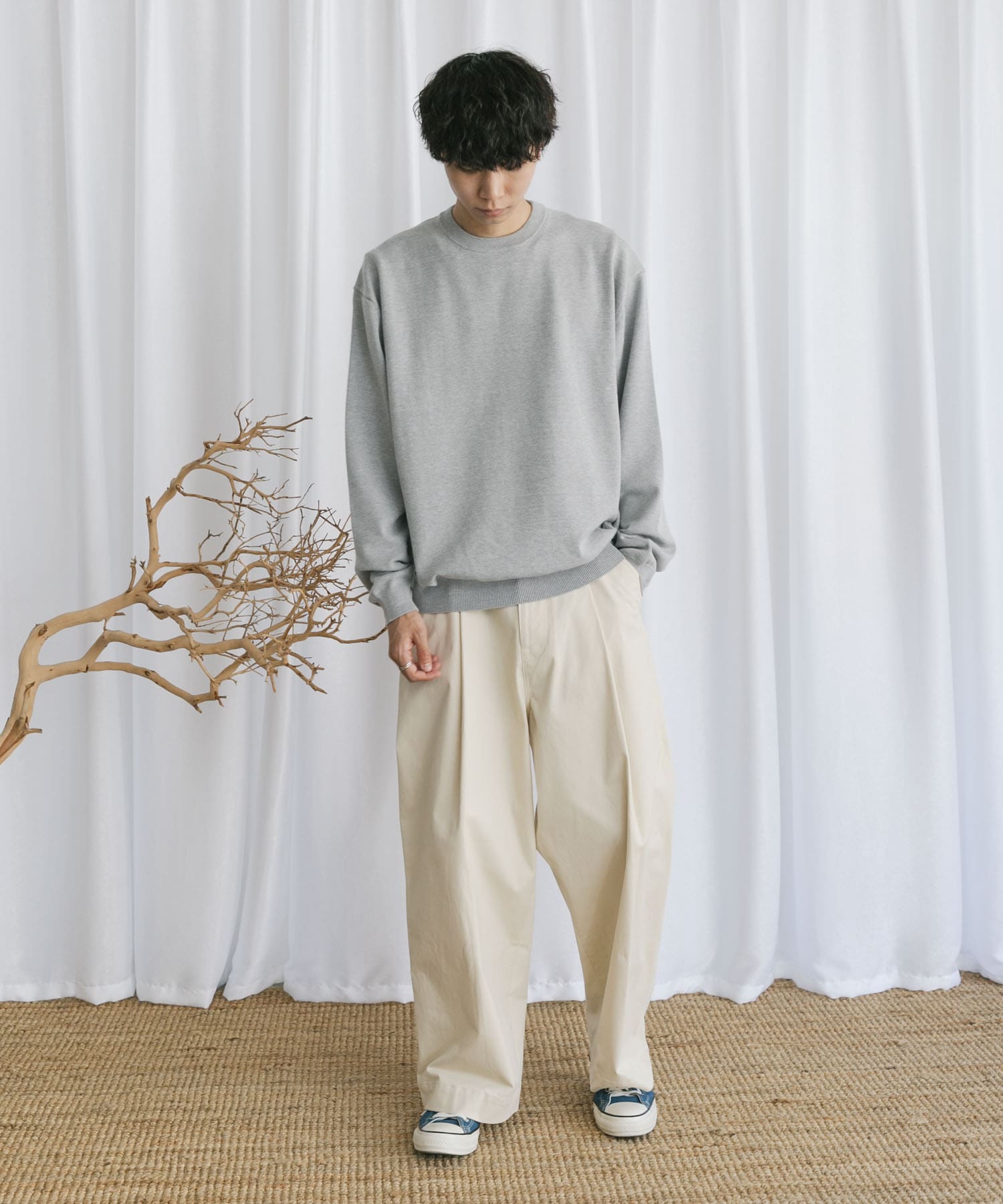 H.GRAY