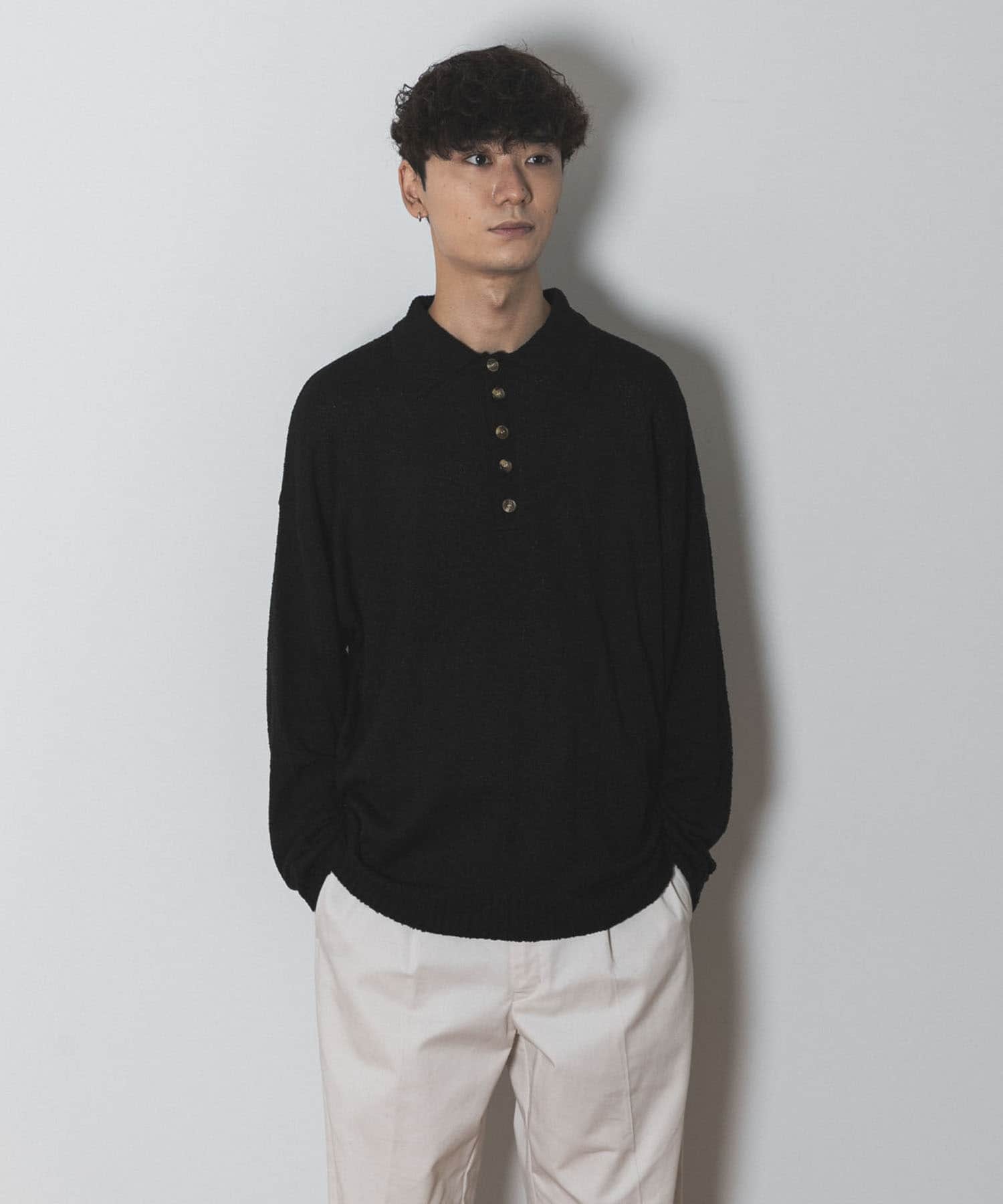Couleur Meler sakasa　button pile yarn knit
