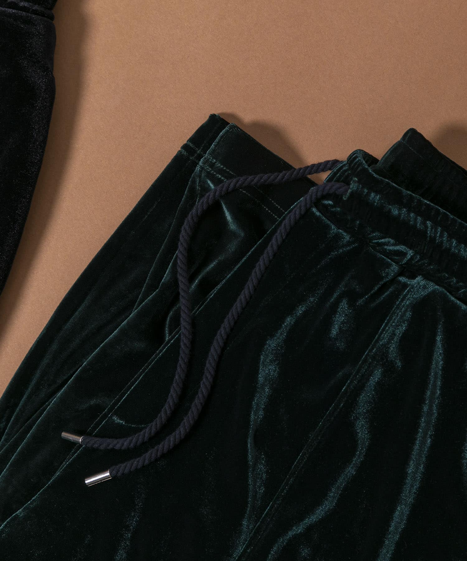 Couleur Meler sakasa　center tuck velour pants BLACK M