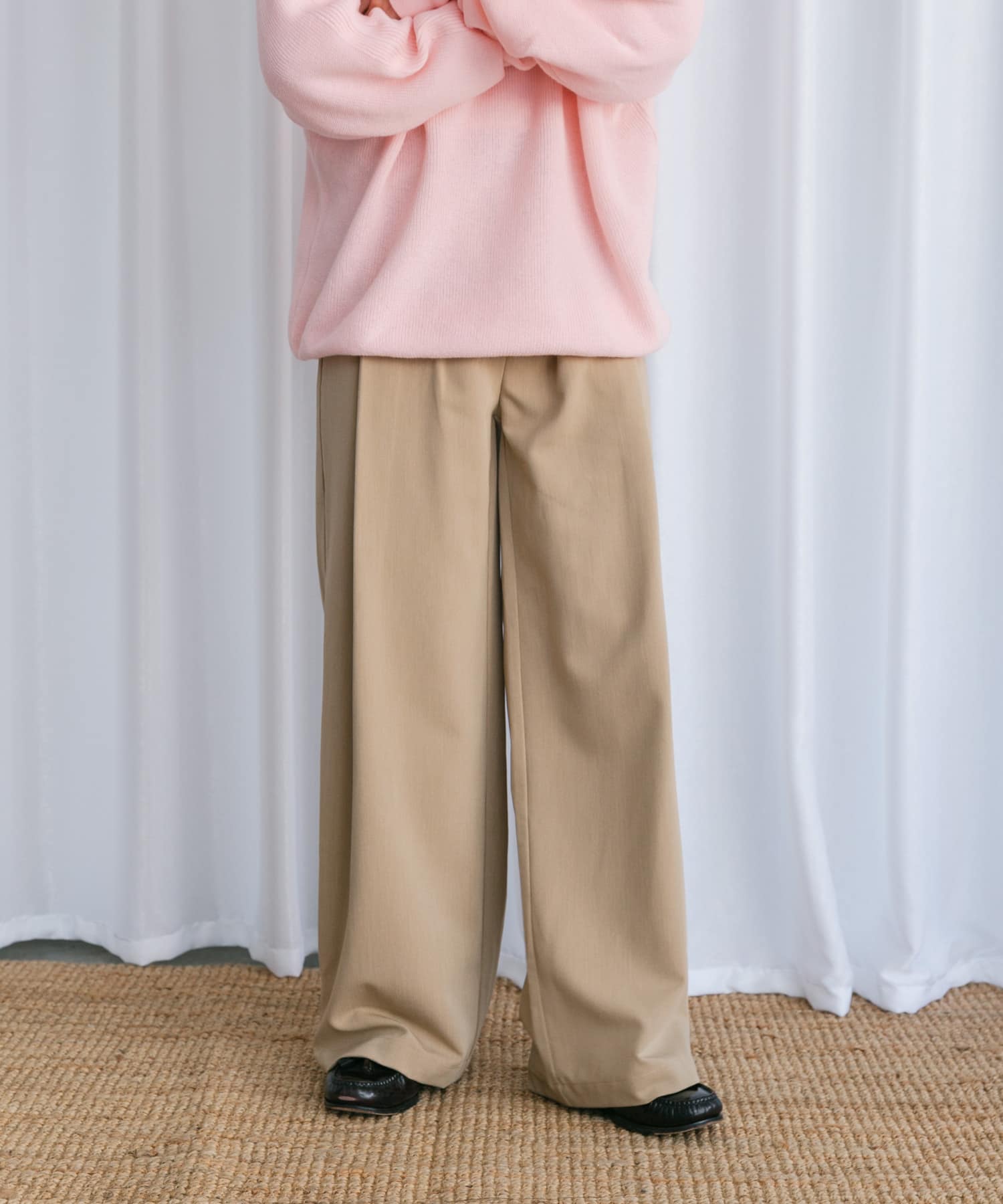 BEIGE