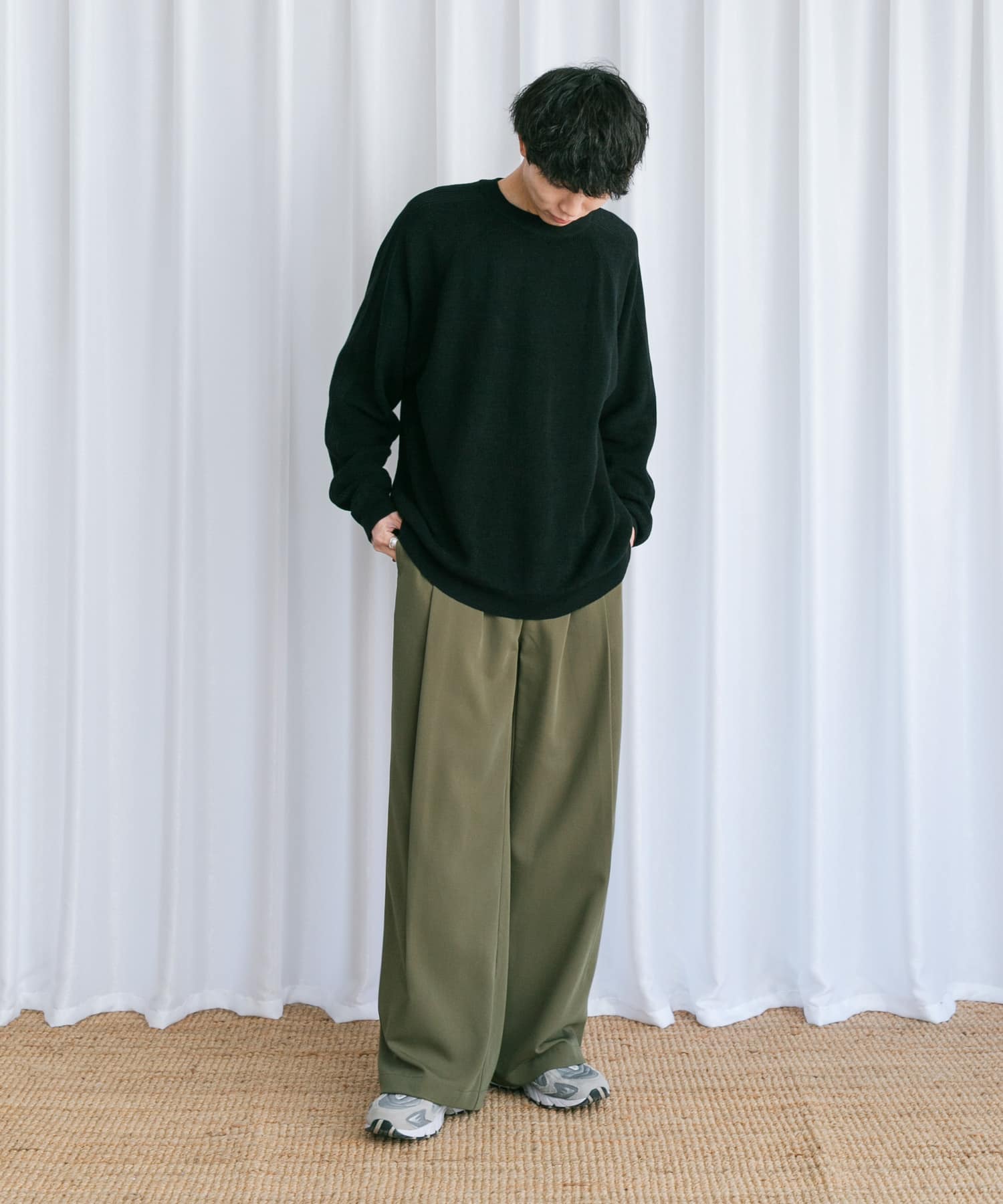 KHAKI