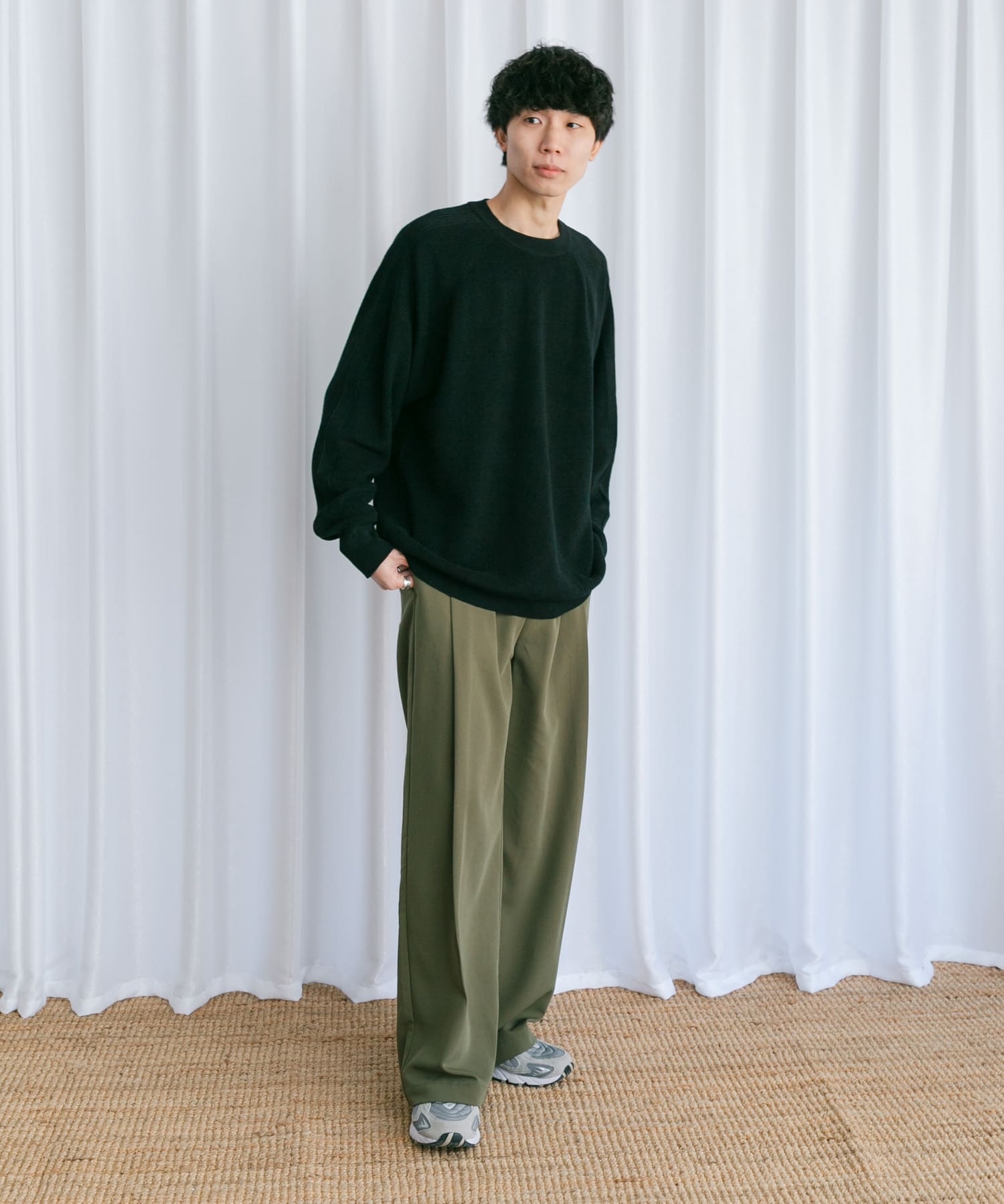 KHAKI