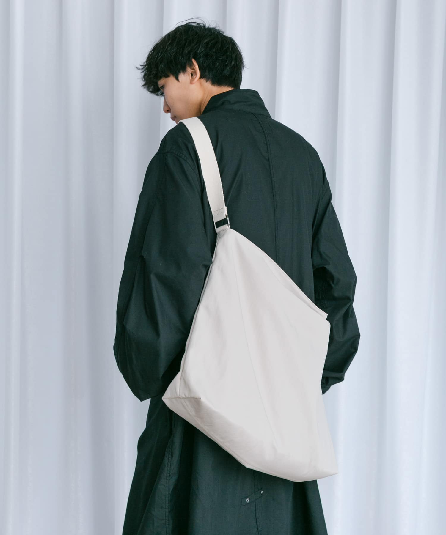 Couleur Meler なかじ　ビッグショルダーバッグ
