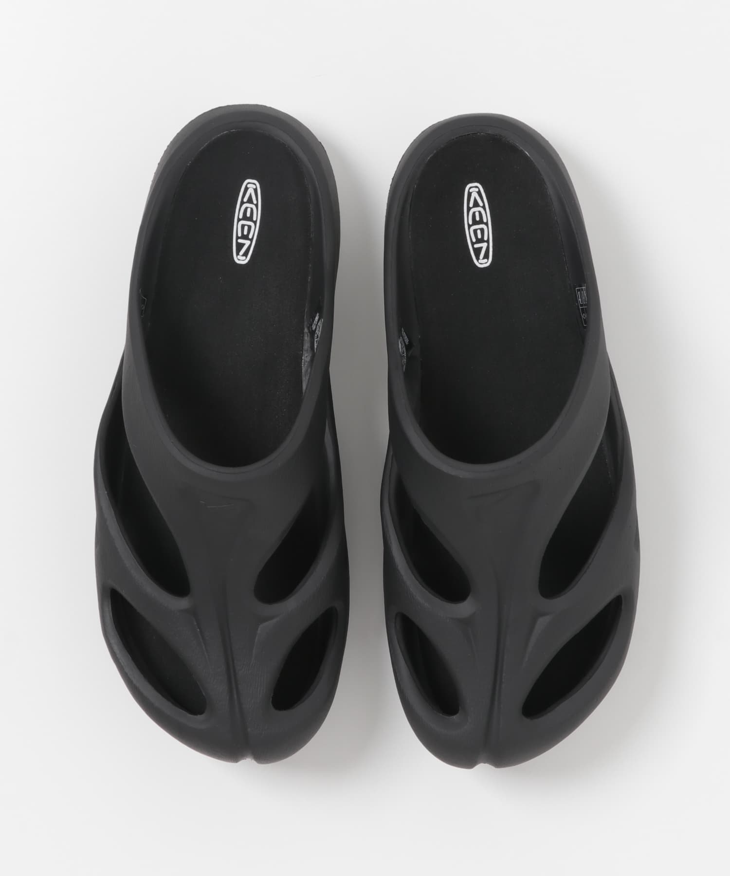KEEN　SHANTI BLK/D.BLU 8