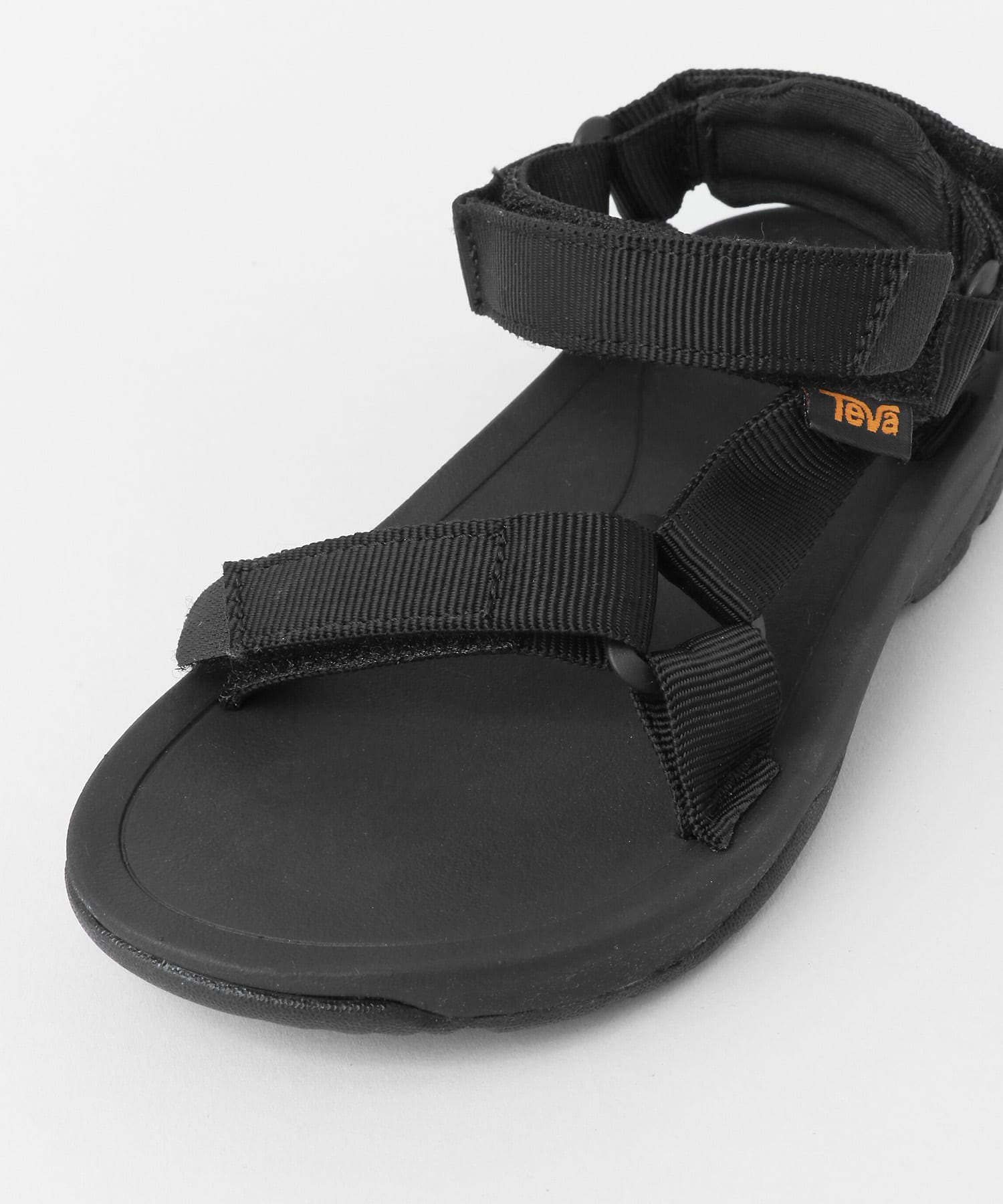 SOLIDBLACK