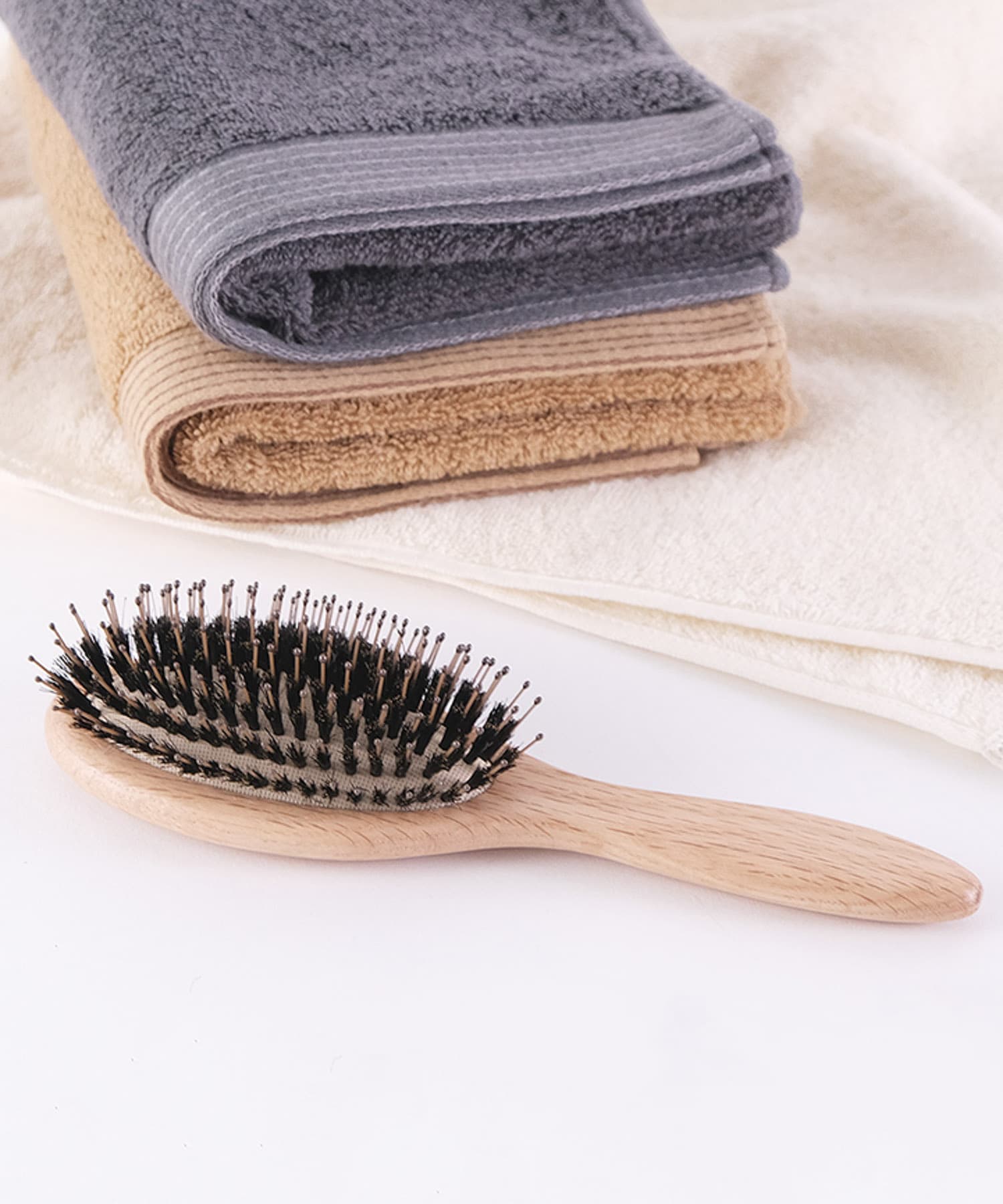 shesay　オーク材のヘアブラシ - -