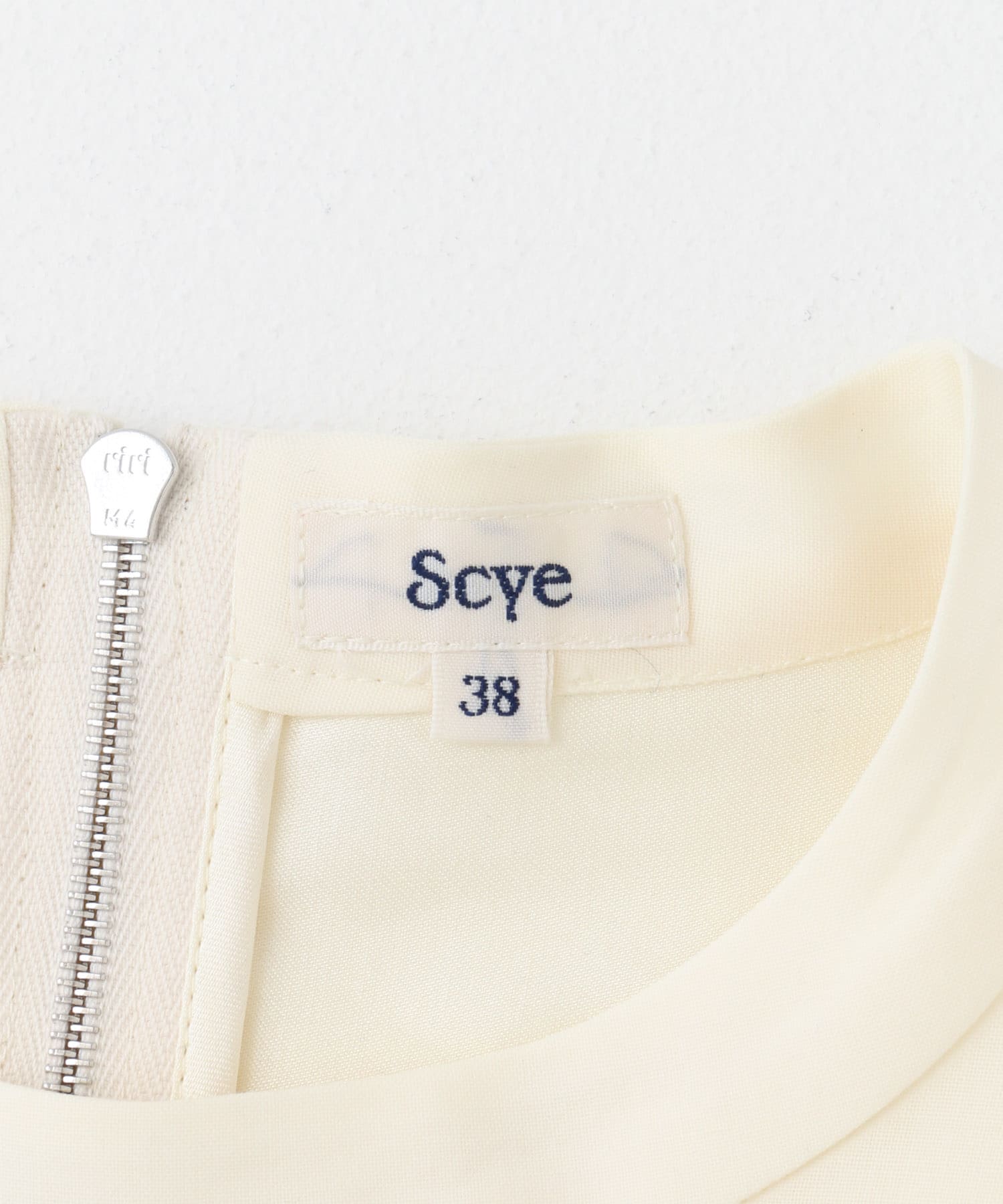 Scye　Wool Tropical Blouse エクリュ 38