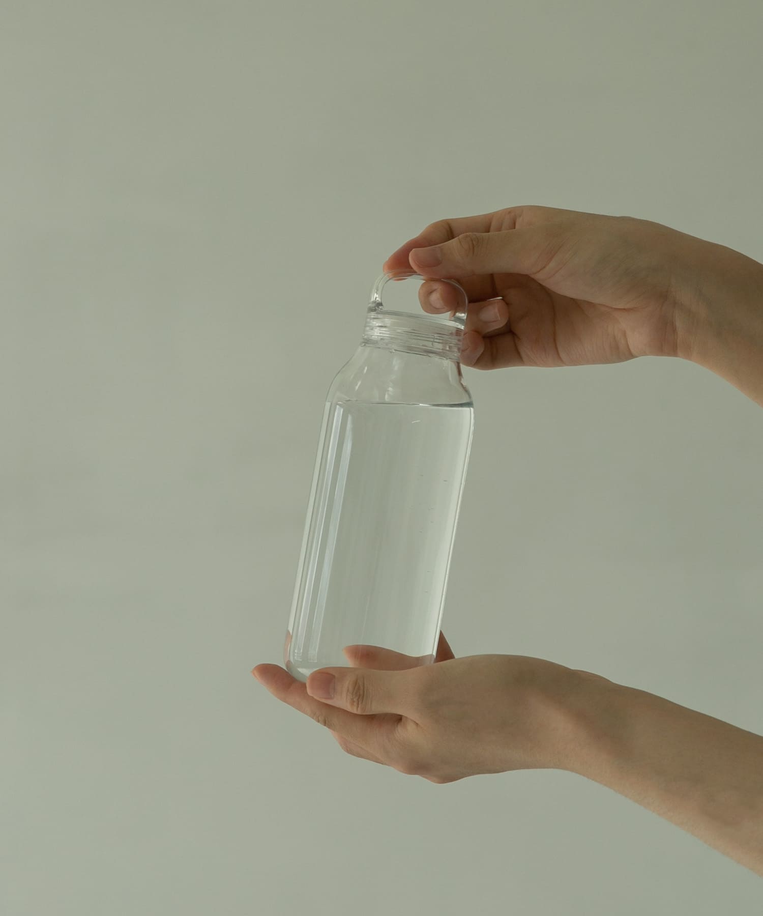 KINTO ウォーターボトル 500ml(6 1/2 クリア): キッチン｜URBAN