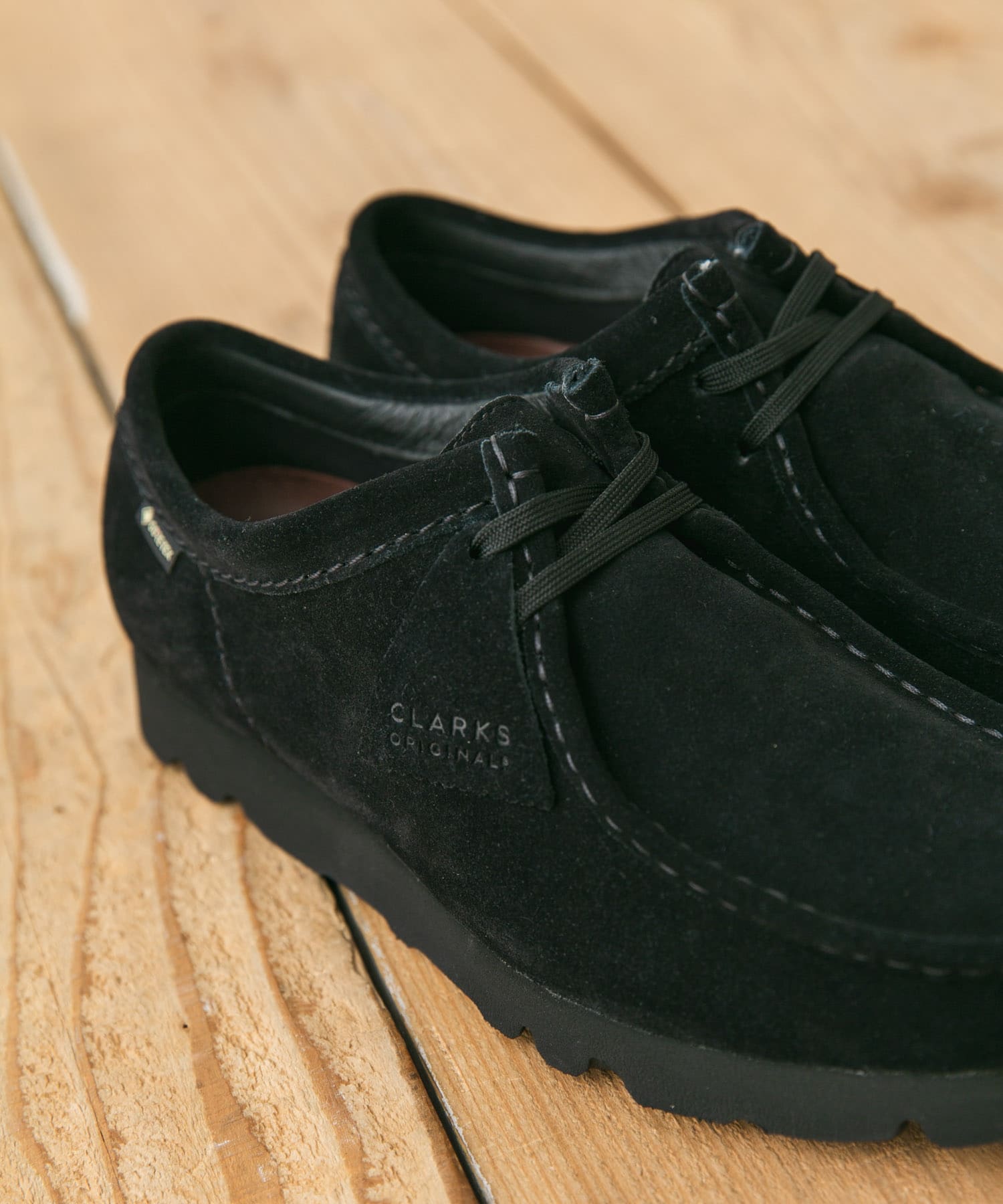 Clarks　WallabeeGTX Black Sde 6.5
