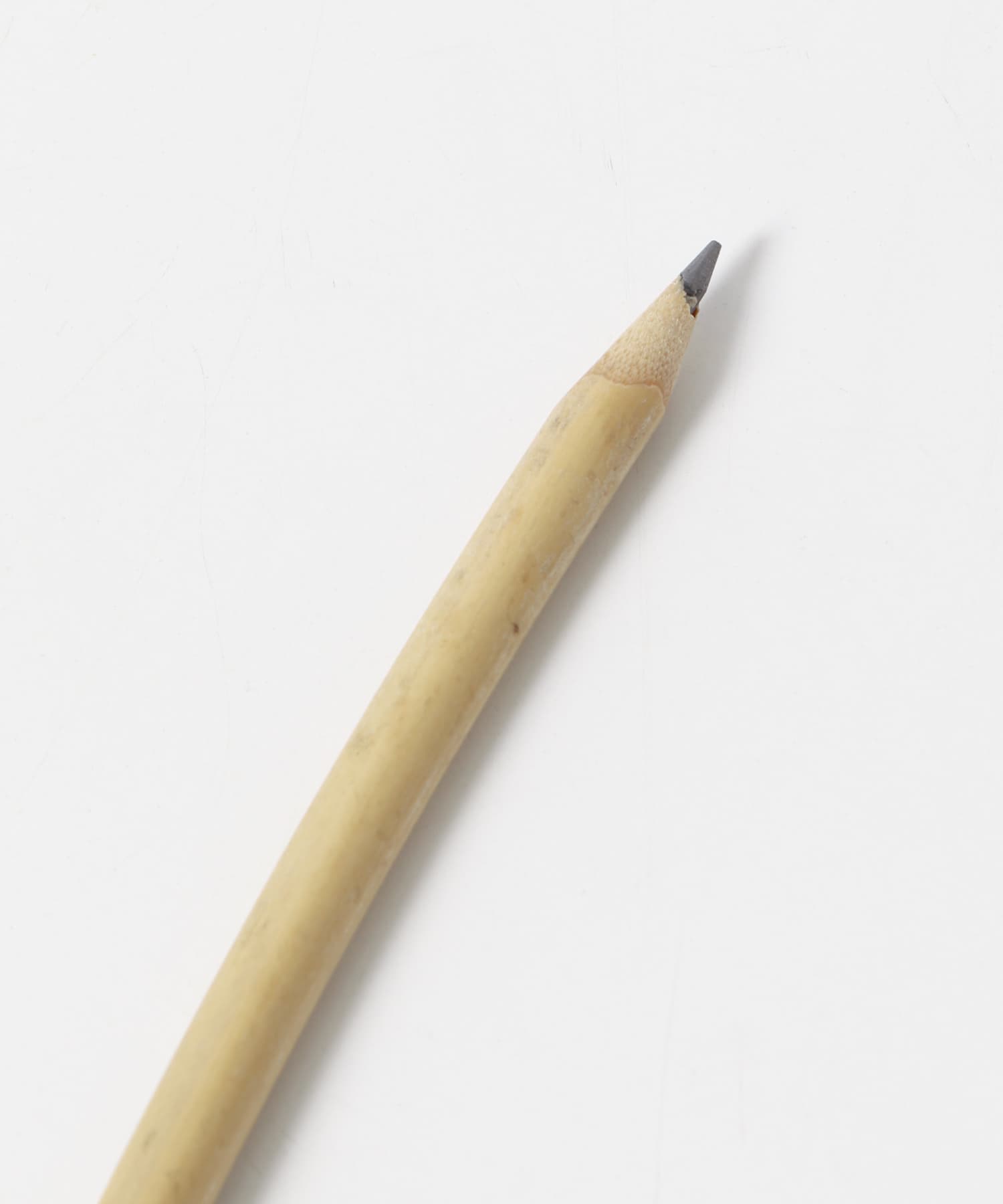 Oita Made　竹枝鉛筆 - -