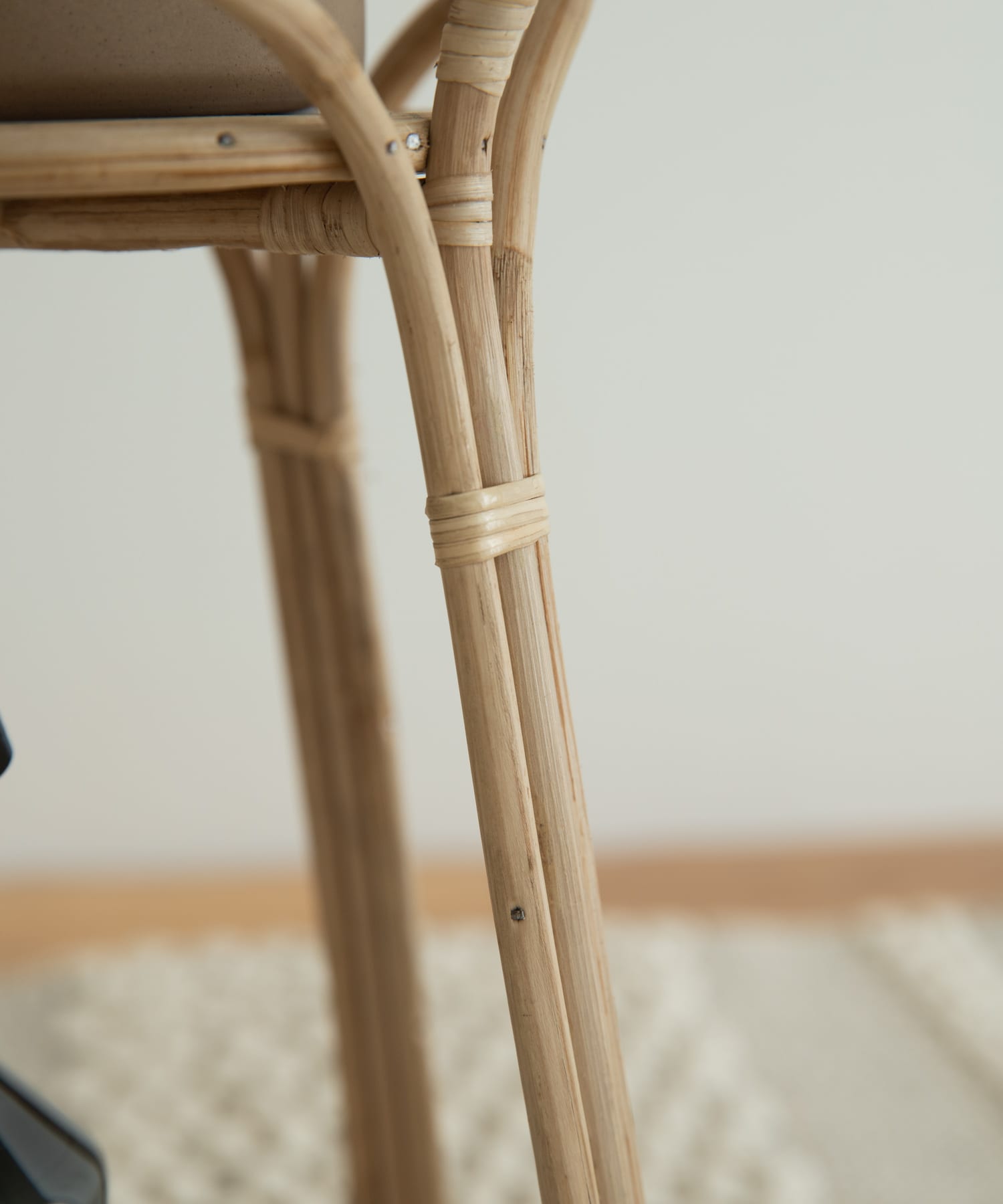 『WEB/一部店舗限定』shesay　ラタンのプラントスタンドS - S