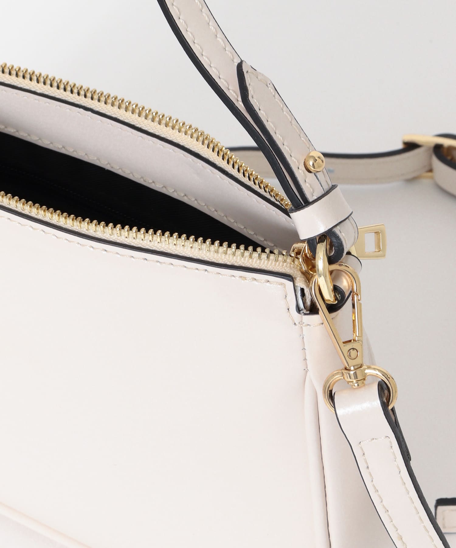 MARCO BIANCHINI　マルチウェイショルダーバッグ Beige one