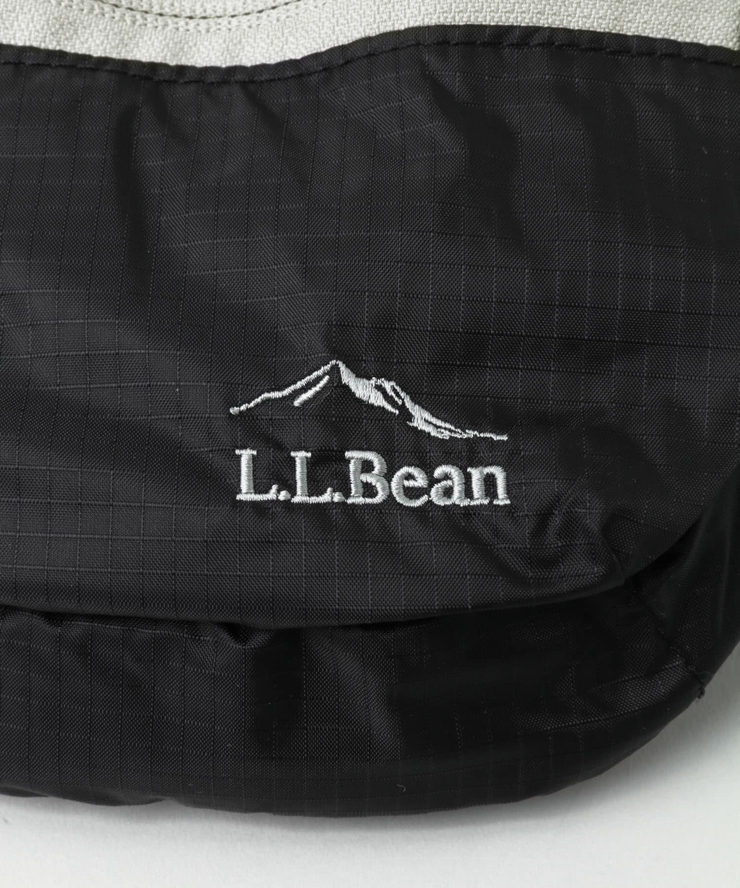 L.L.Bean　ストアウェイヒップパック Black FREE