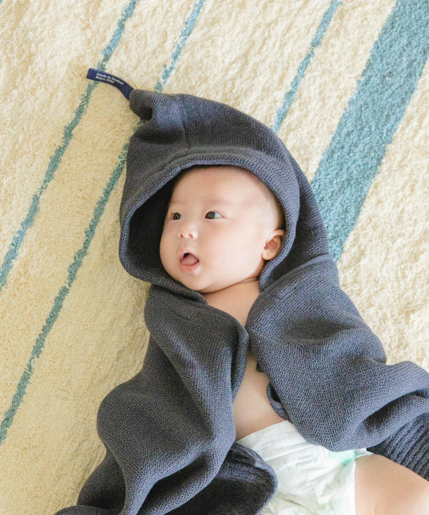 ネイビー