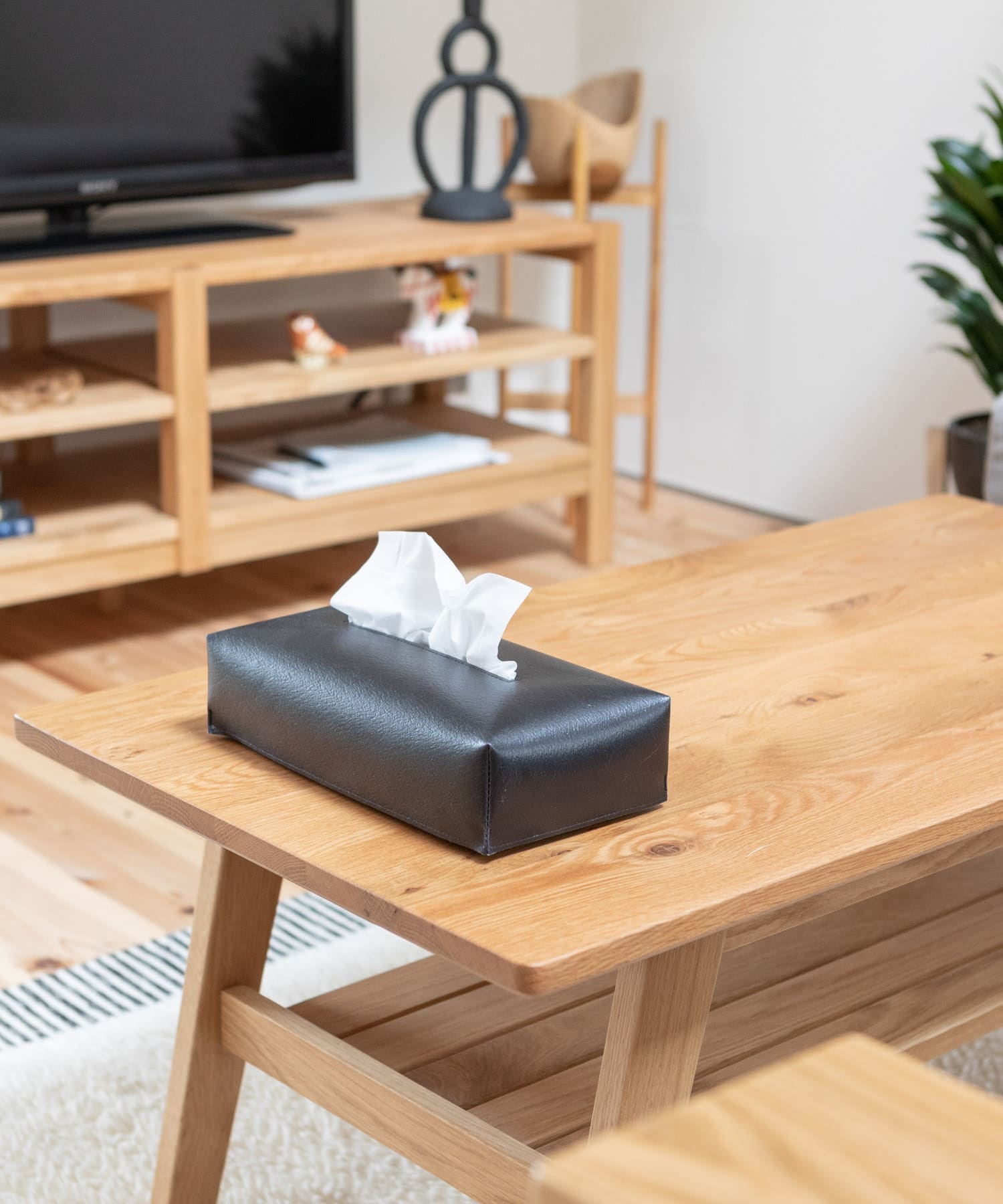 『一部WEB限定カラー』commpost　TISSUE BOX Black one