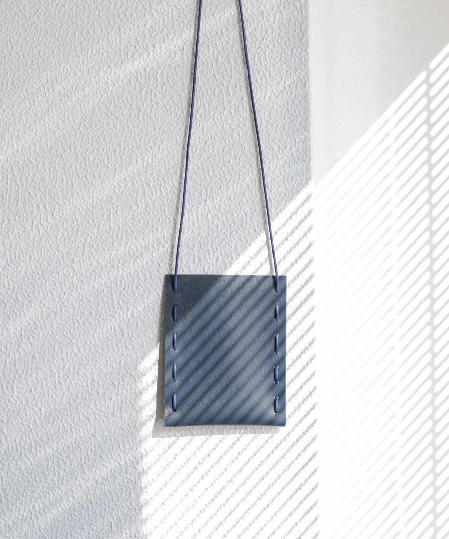 commpost　サコッシュ(ワークショップキット) Navy one