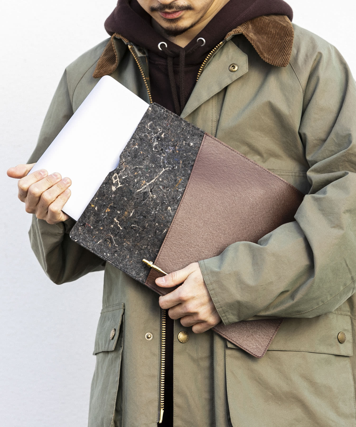 『WEB限定』commpost　PC CASE(13インチ対応) Brown FREE