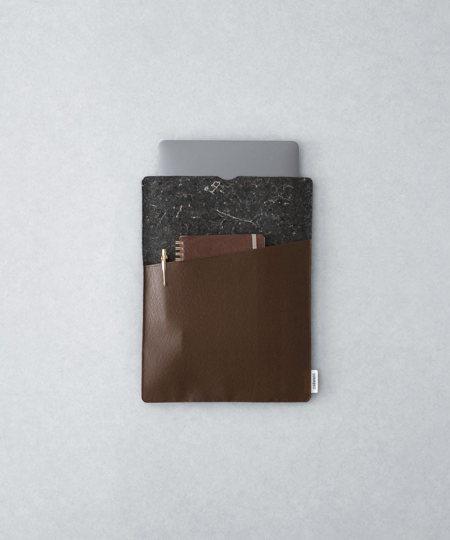 『WEB限定』commpost　PC CASE(13インチ対応) Brown FREE