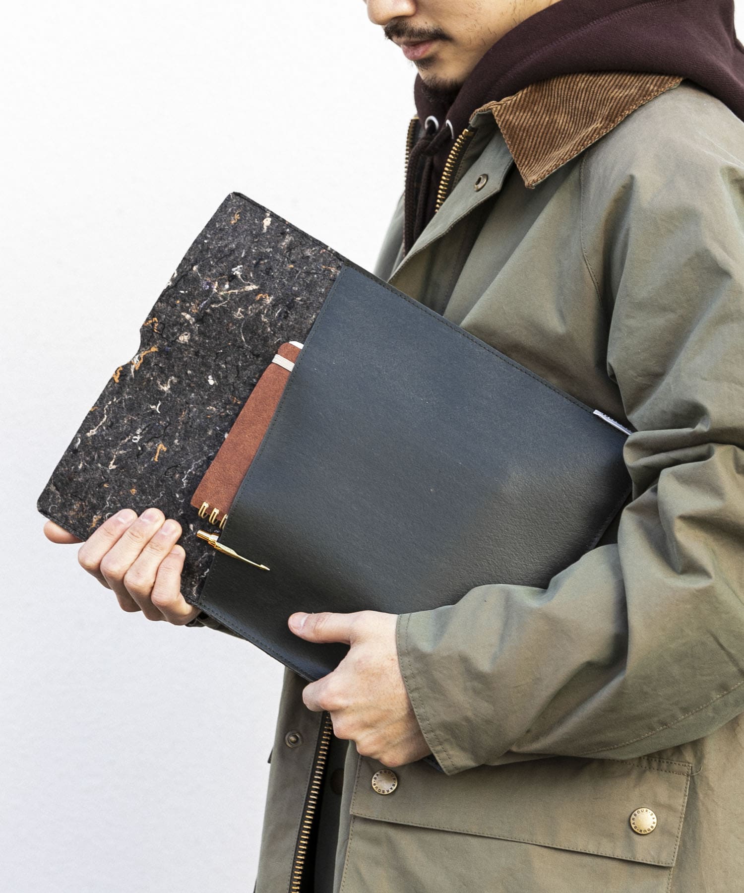 『WEB限定』commpost　PC CASE(13インチ対応) Green FREE