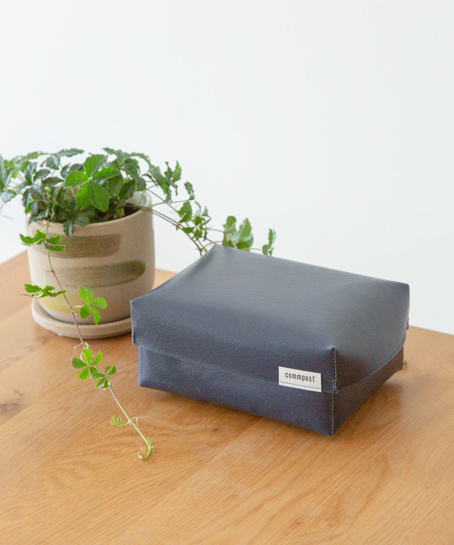 commpost　MULTIPURPOSE BOX S Navy S