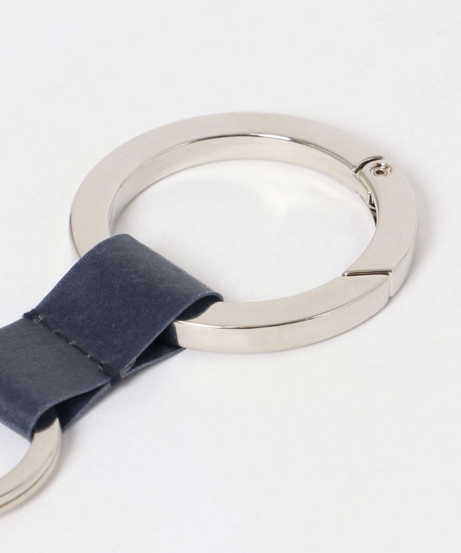 commpost　キーリング Navy FREE