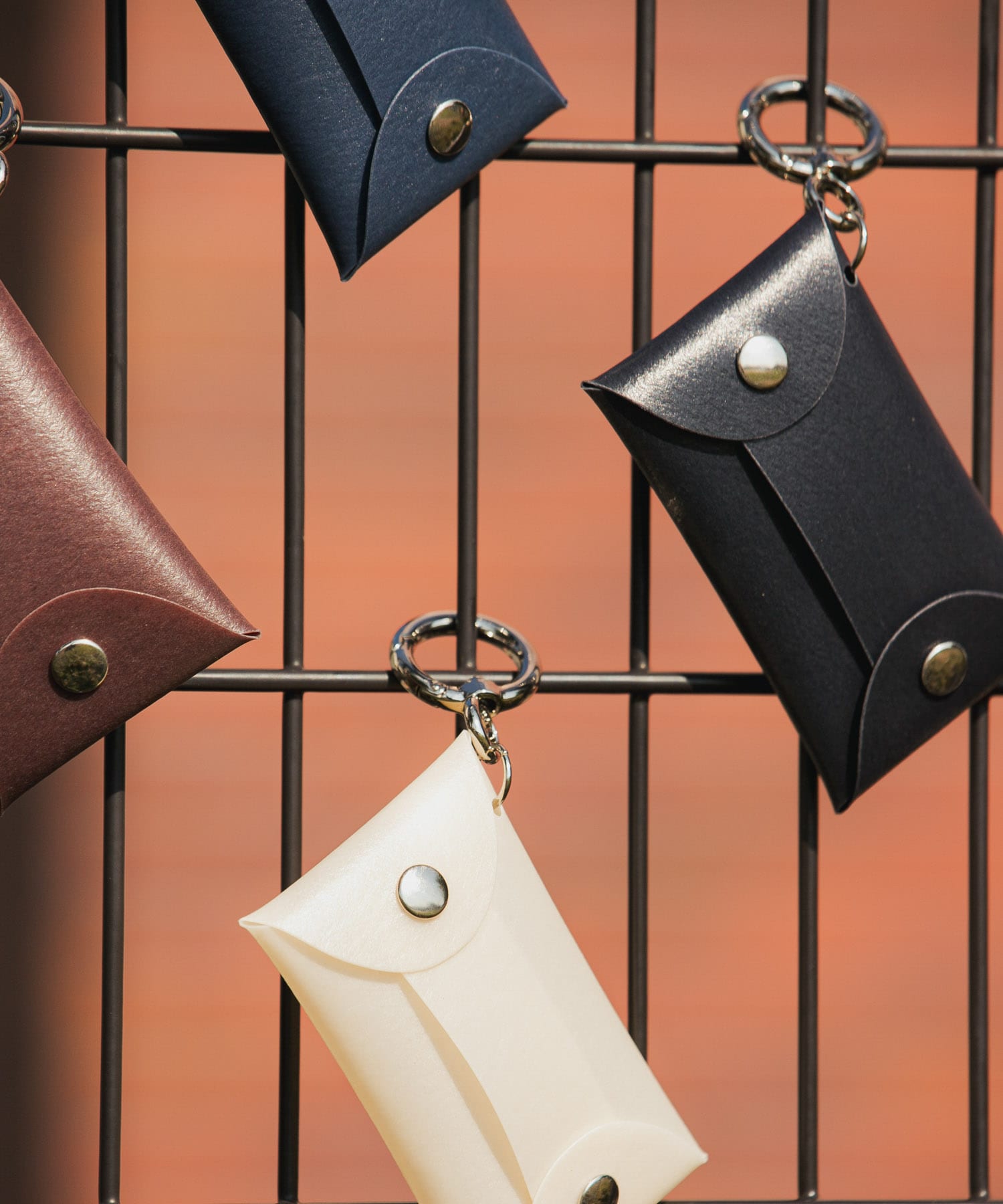 commpost　フラグメントポーチ Brown FREE