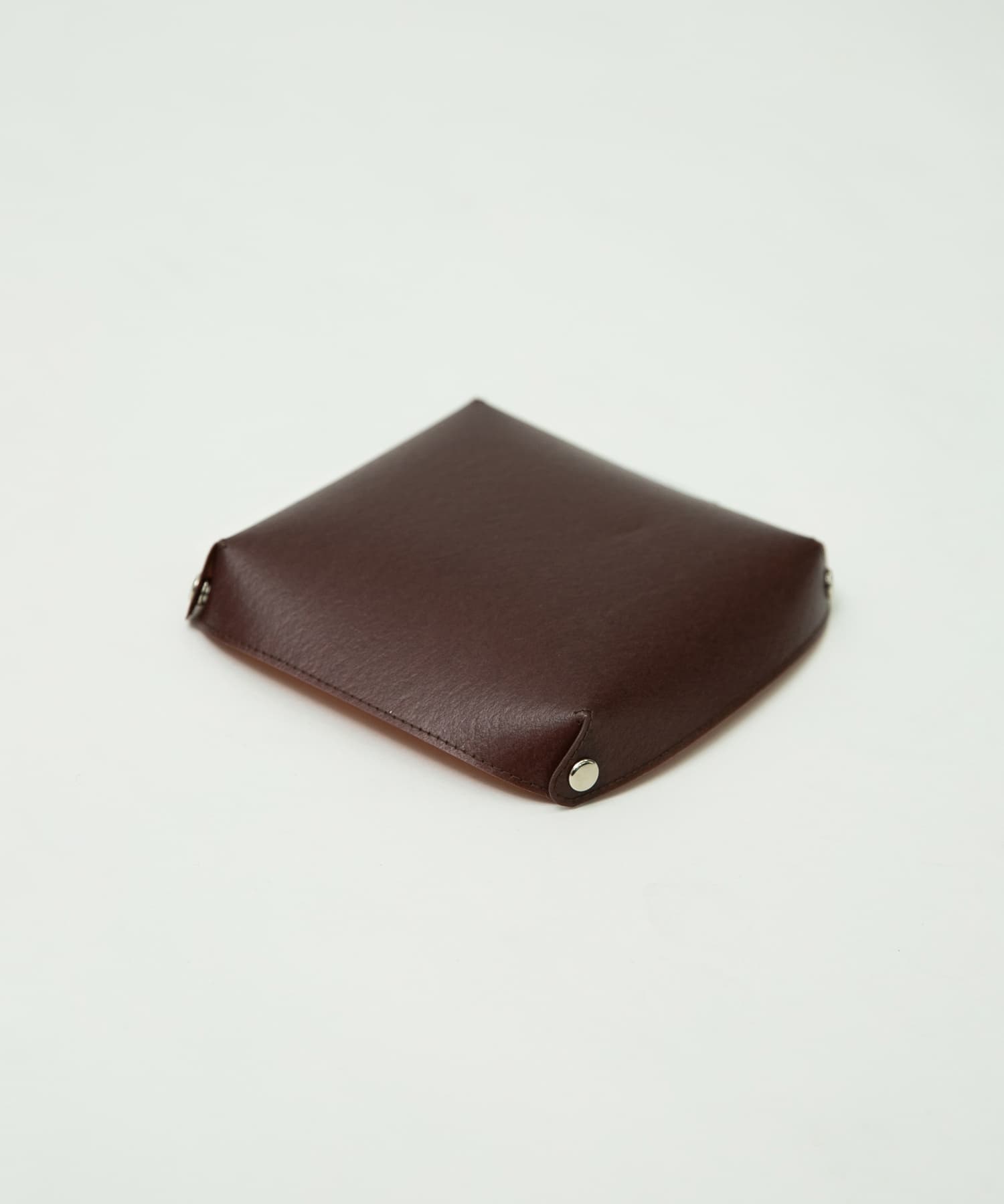 『WEB/一部店舗限定カラー』commpost　オーバルトレー Brown FREE