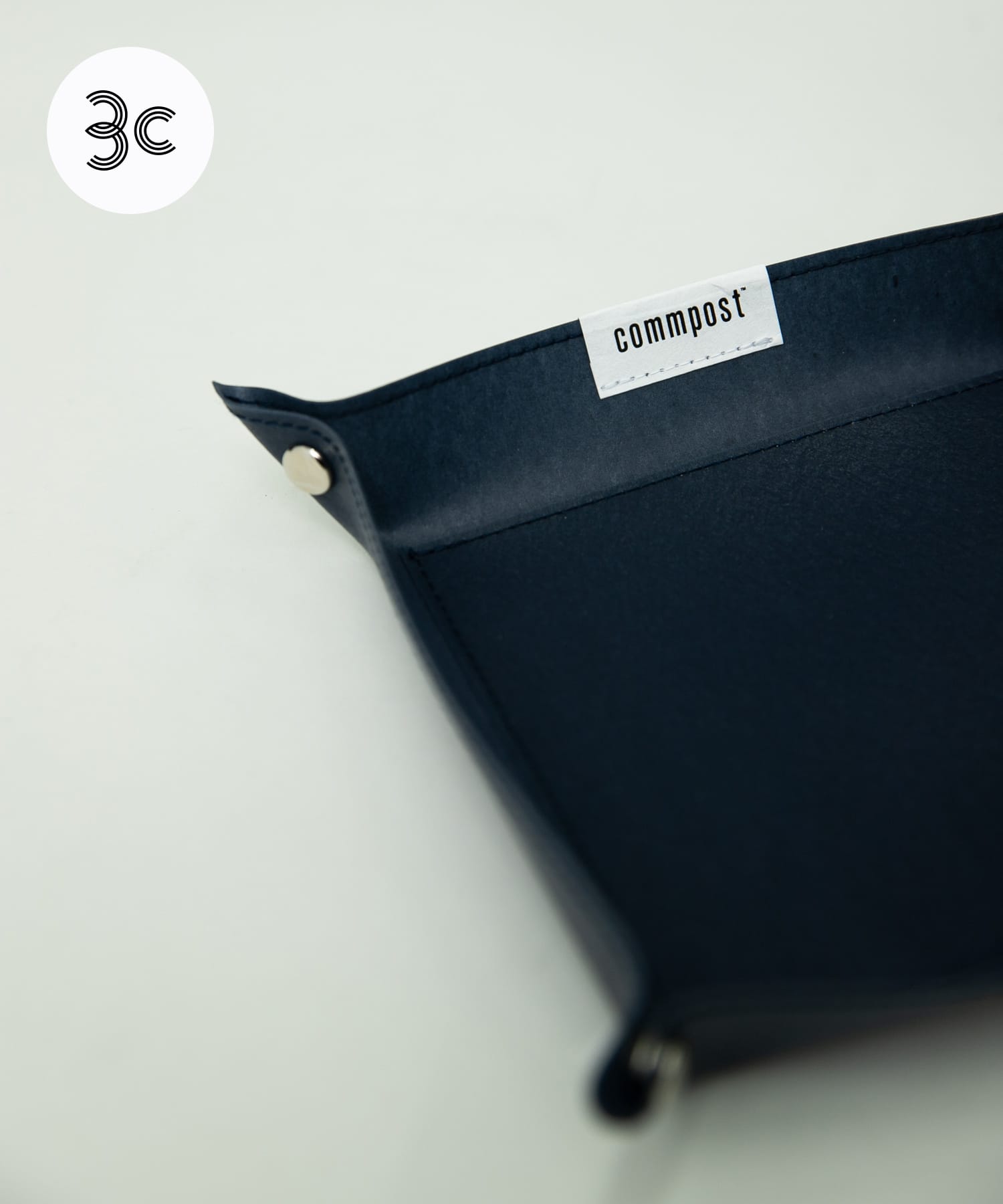 『WEB/一部店舗限定カラー』commpost　スクエアトレーS Navy S