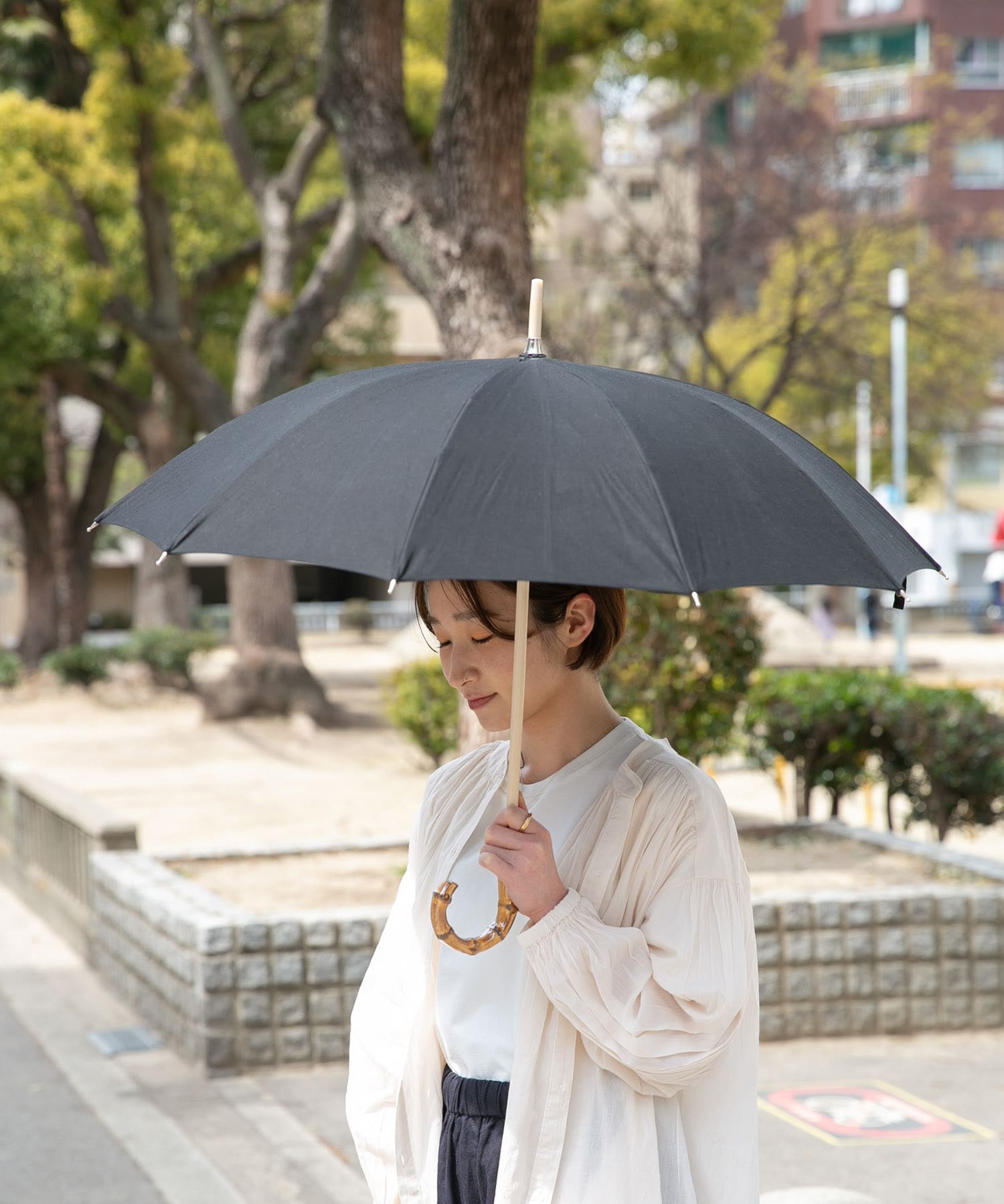 『WEB限定』CINQ　晴雨兼用傘 ブラック -