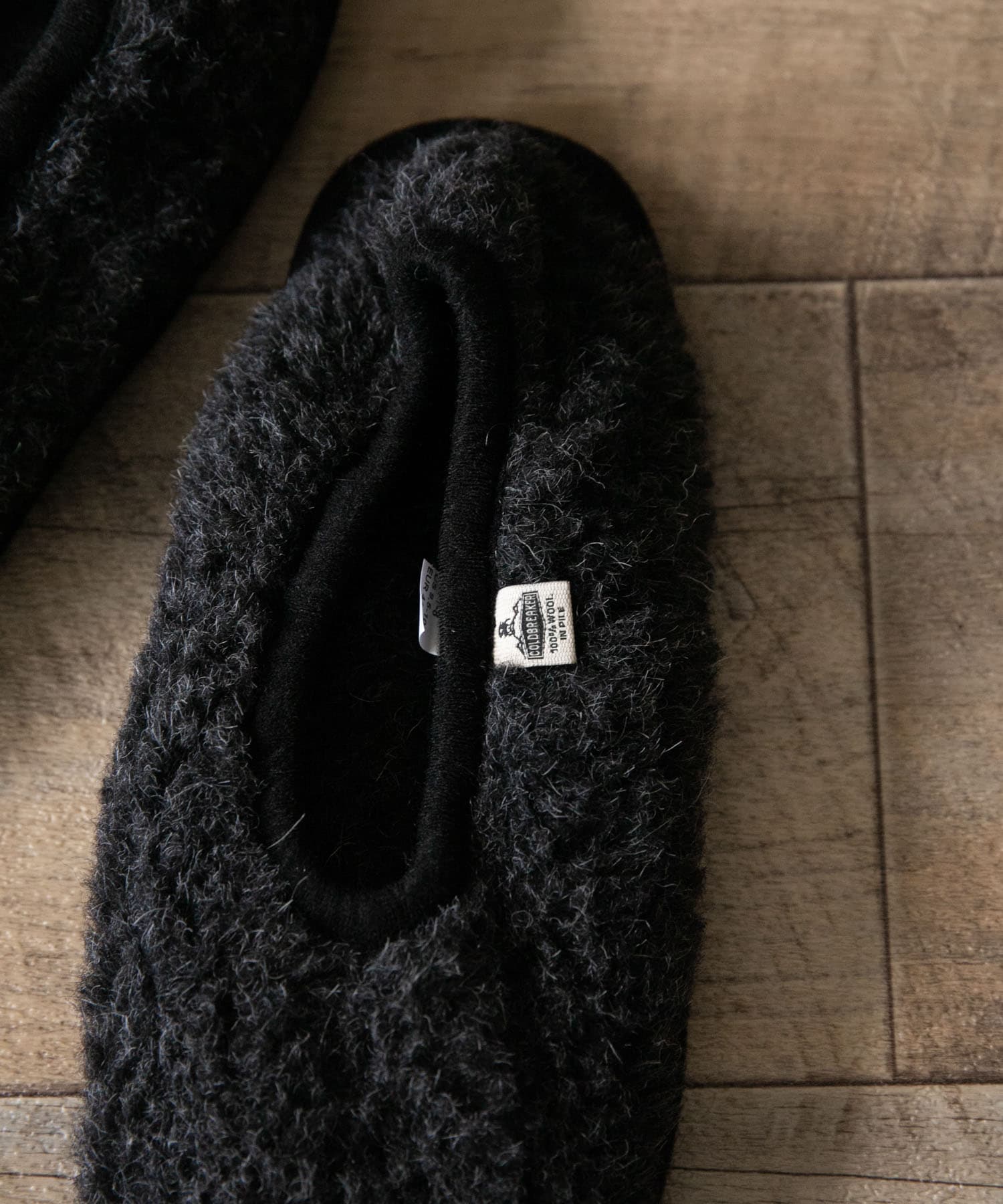 『WEB限定』CINQ　COLD BREAKER ルームシューズ ブラック L
