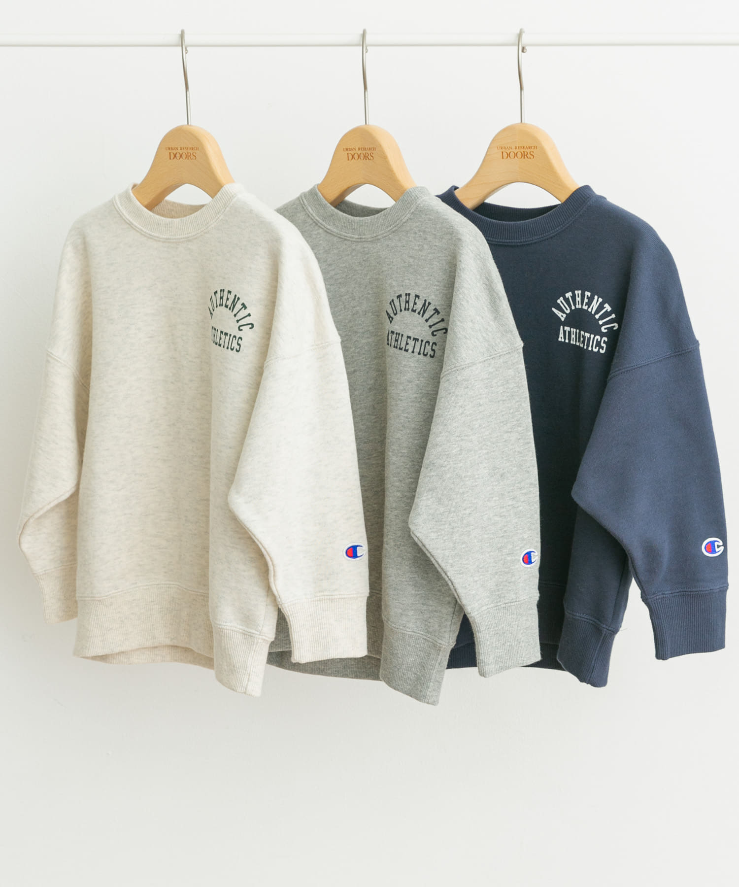 『別注』Champion×DOORS　ロゴスウェット(KIDS) OAT MEAL 120