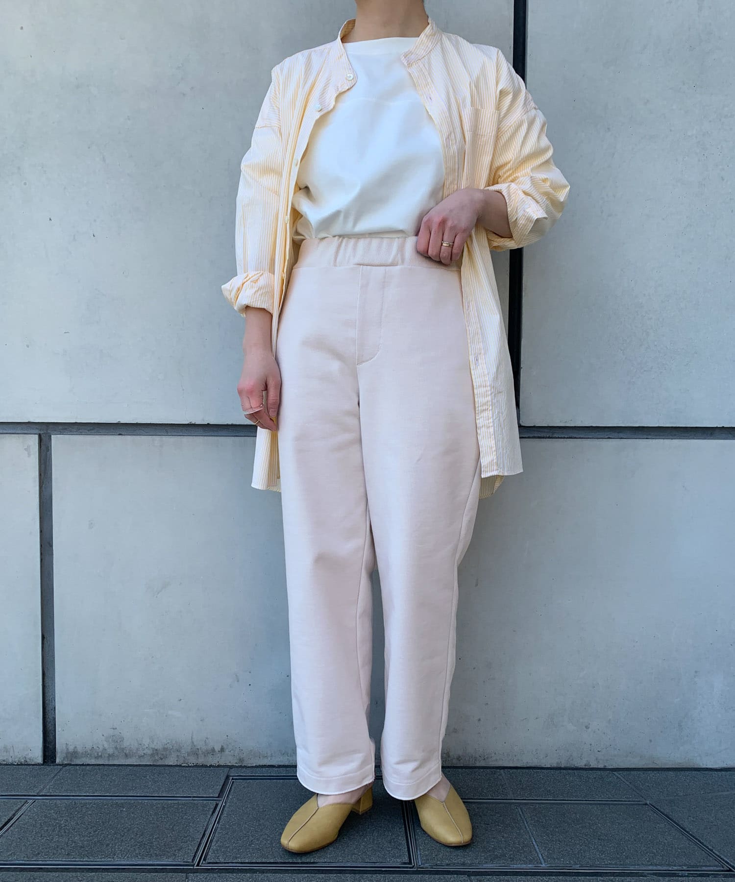 UNIFY　カットオフ裏毛パンツ PINK BEIGE FREE