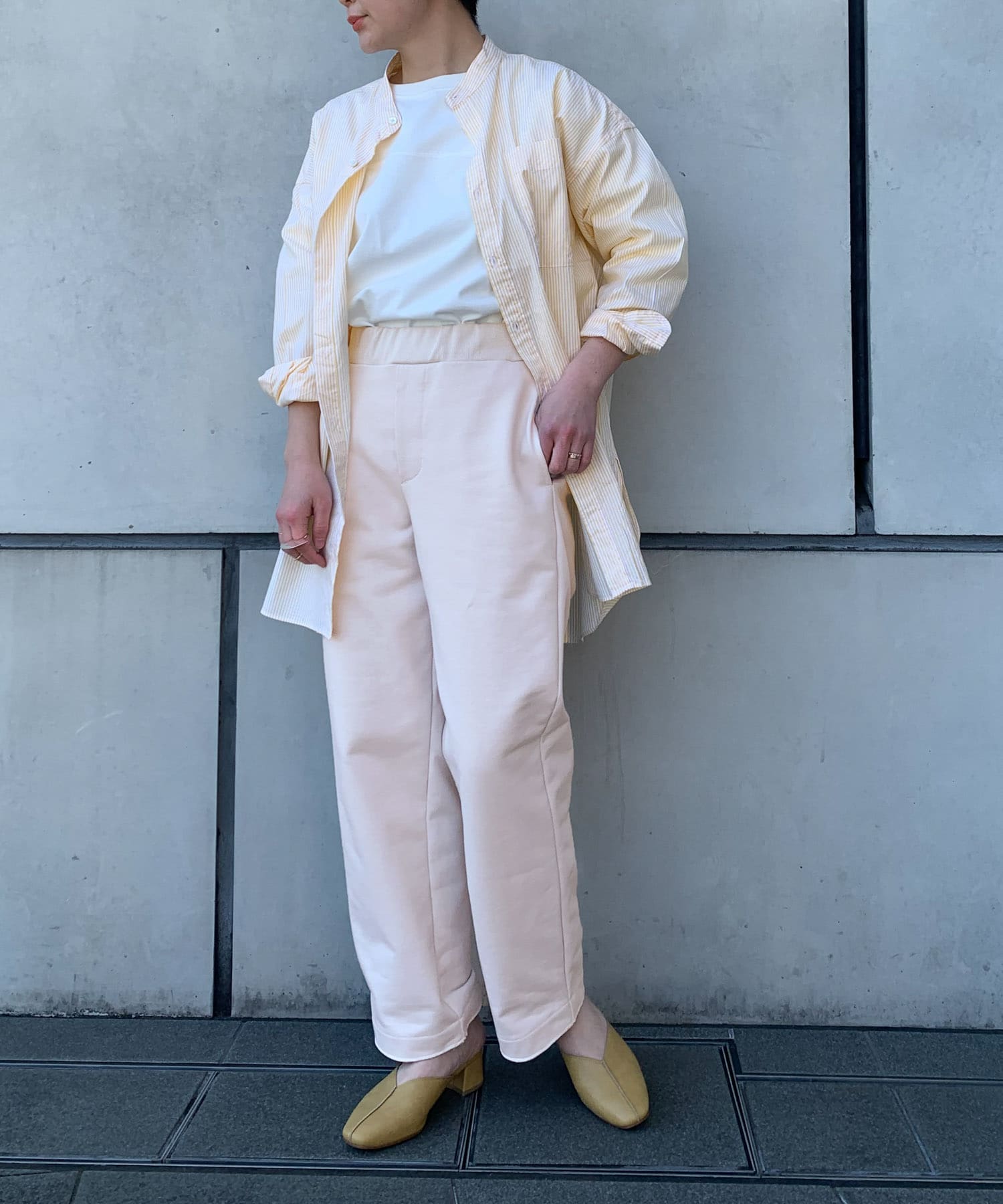 UNIFY　カットオフ裏毛パンツ PINK BEIGE FREE